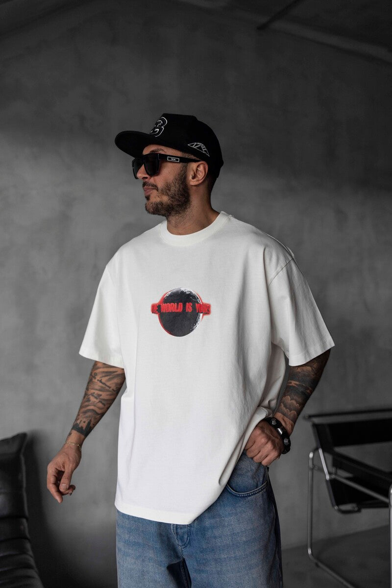 THE WORLD IS YOURS PRINTED T-SHIRT WHITE 1833