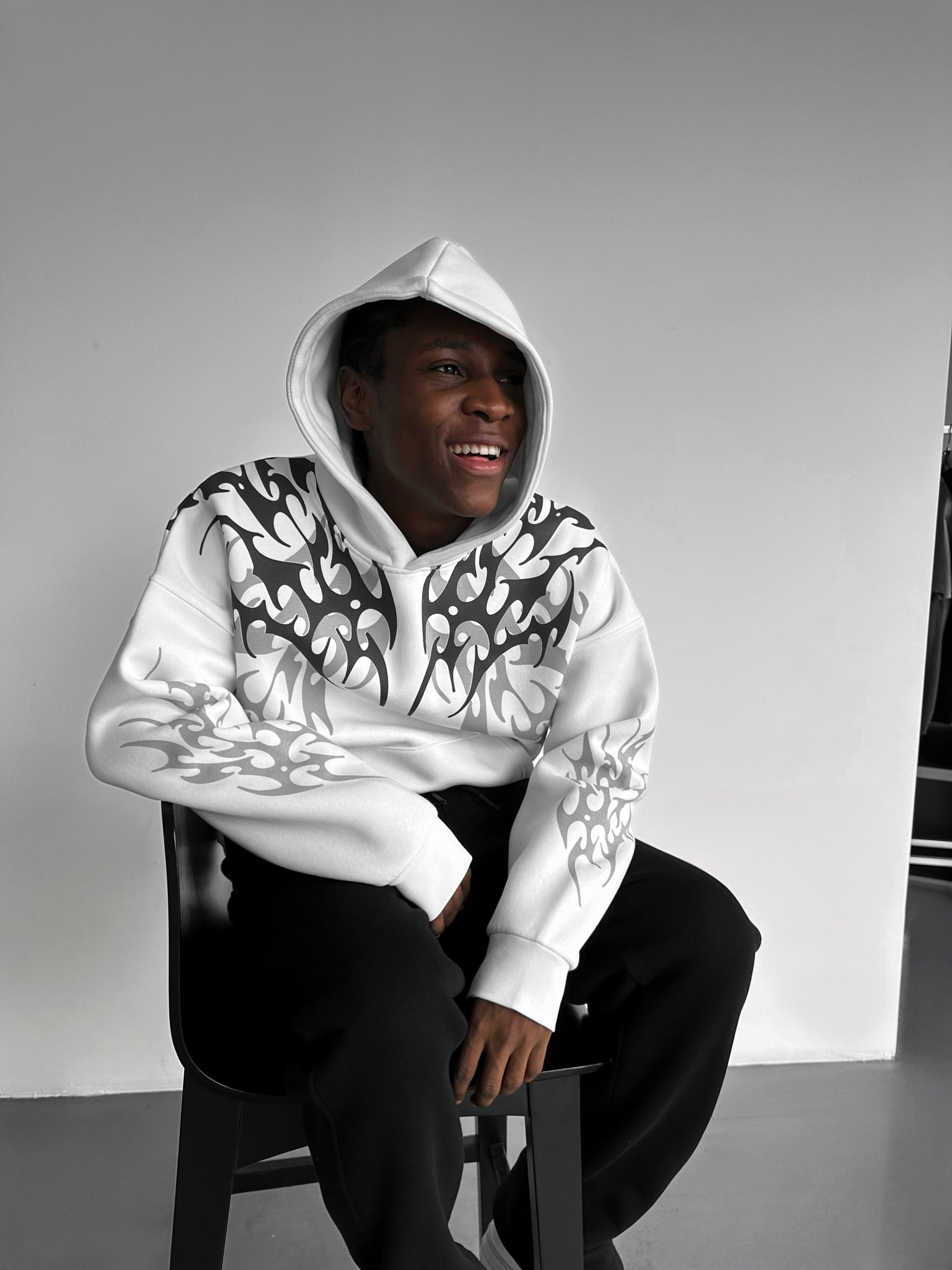 Oversize Tribal Hoodie - Ecru