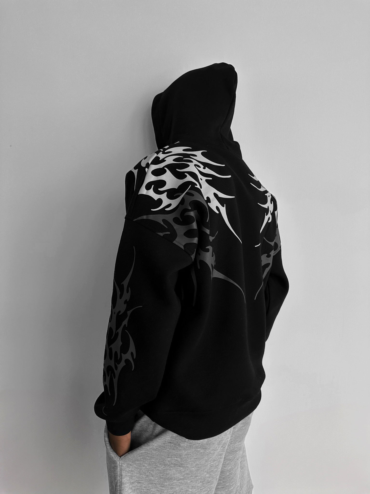 Oversize Tribal Hoodie - Black