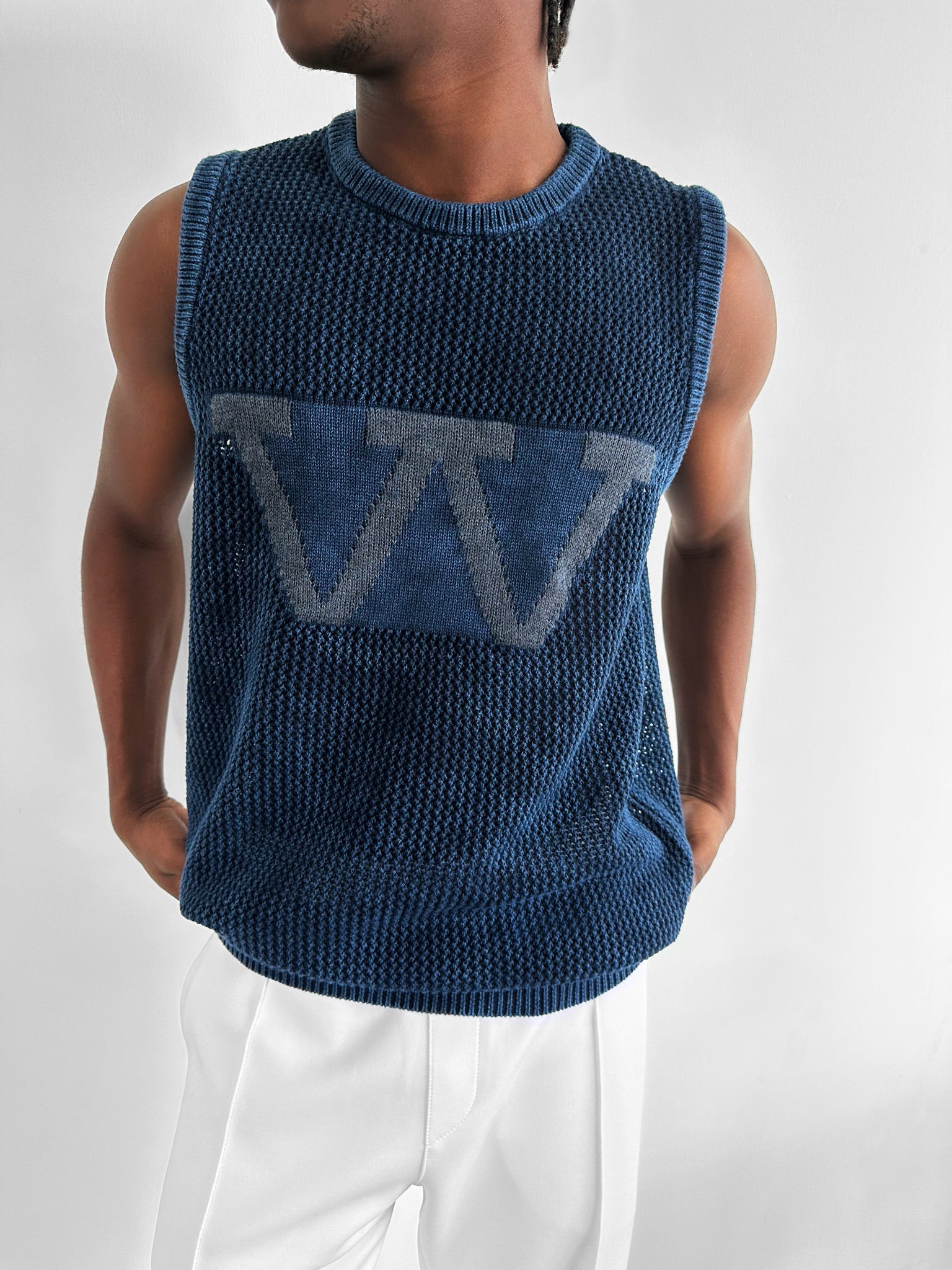 Oversize Washed Knit 'W‘ Tanktop - Blue
