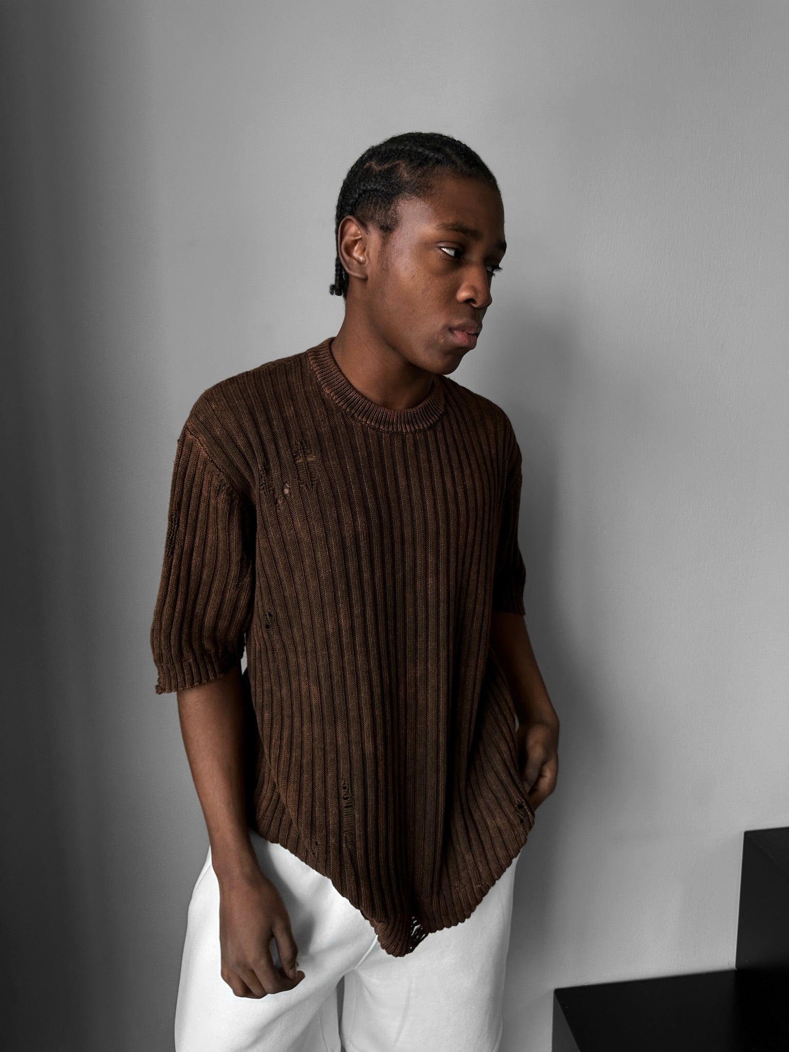 Oversize Torn Washed Knit T-shirt - Brown