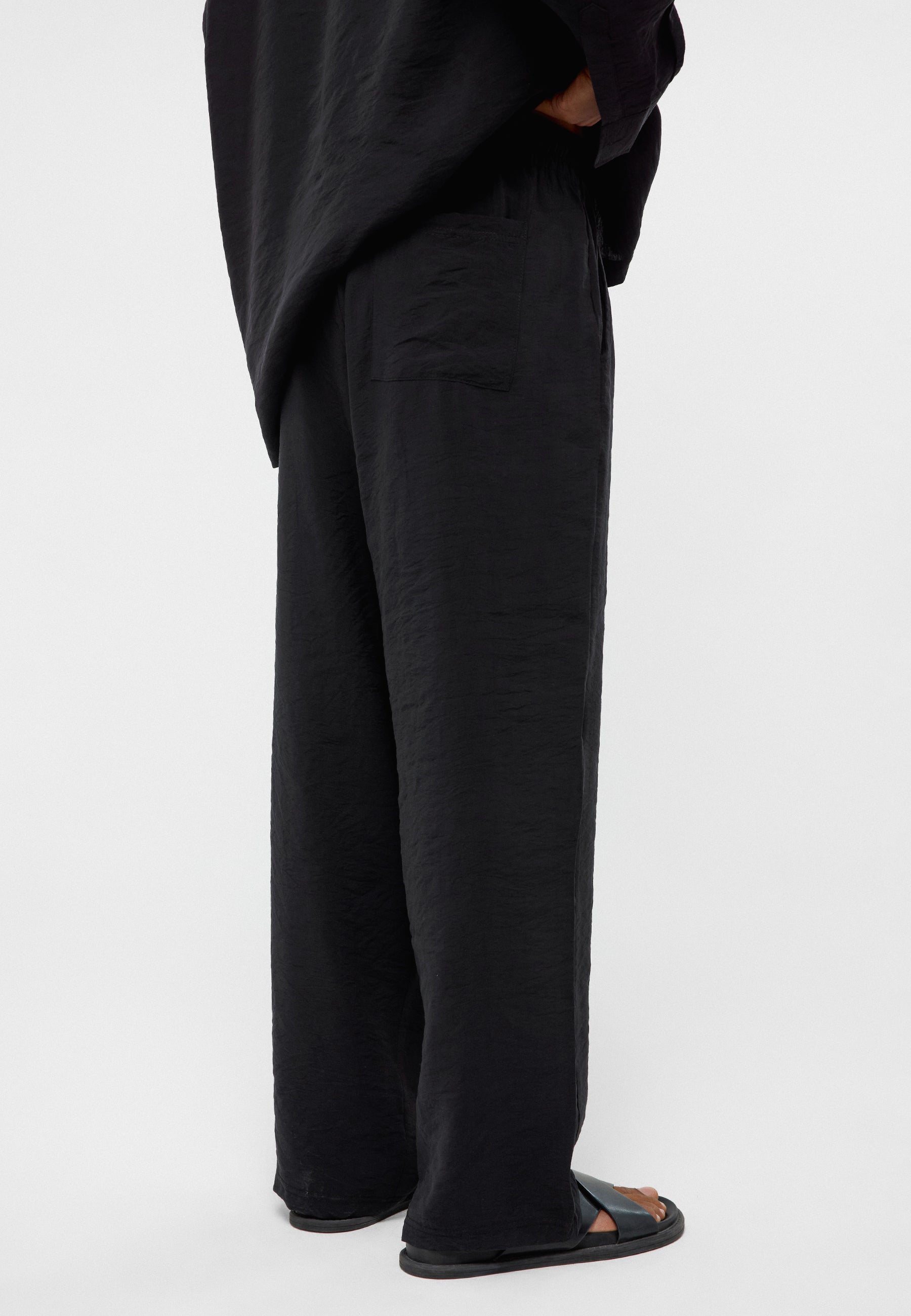 Baggy Fit Modal Trousers – Relaxed Wide-Leg Comfort