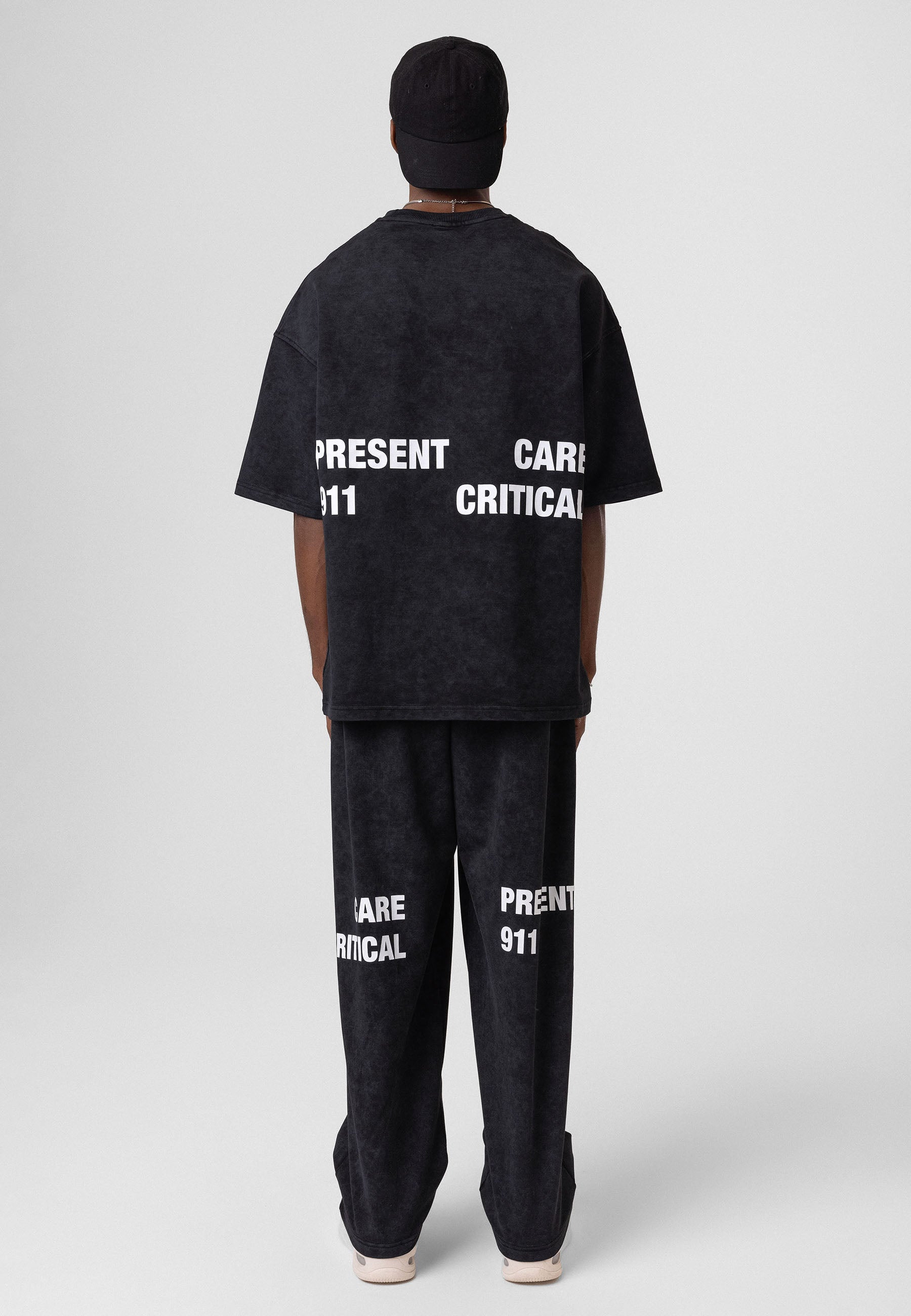Oversized Washed Track Pants – Street-Ready Comfort with Soft Texture
