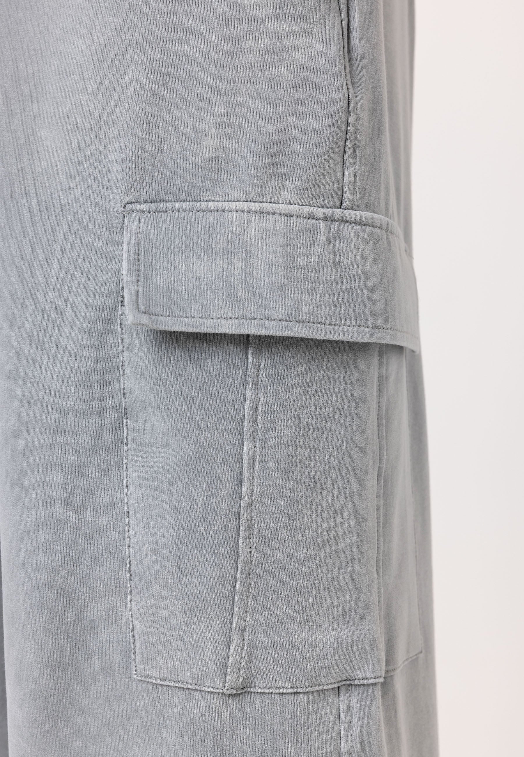 Oversized Graphic Pants – Bold Visuals with Vintage-Washed Appeal