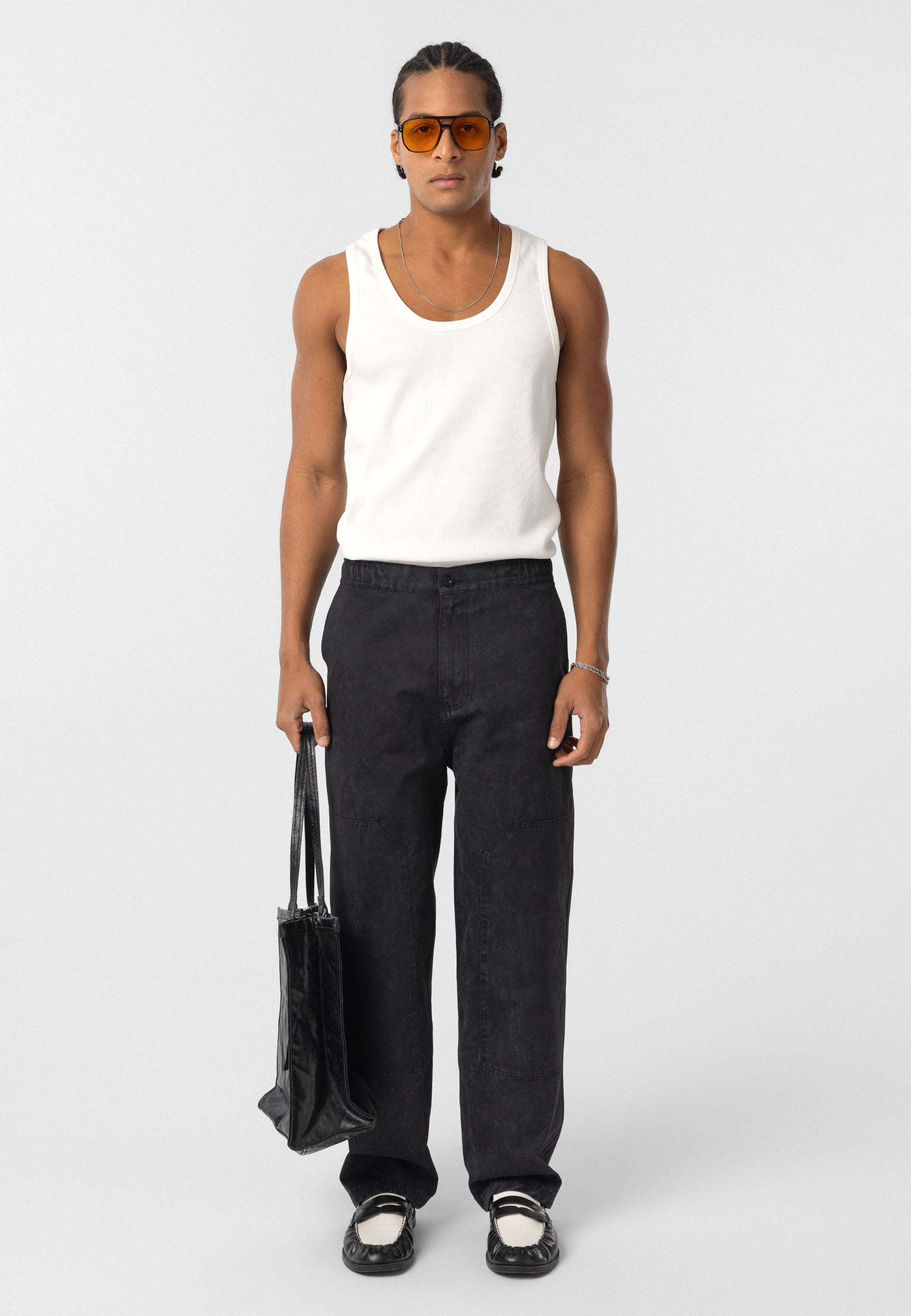 Oversized Washed Woven Pants – Relaxed Volume with Garment-Washed Texture