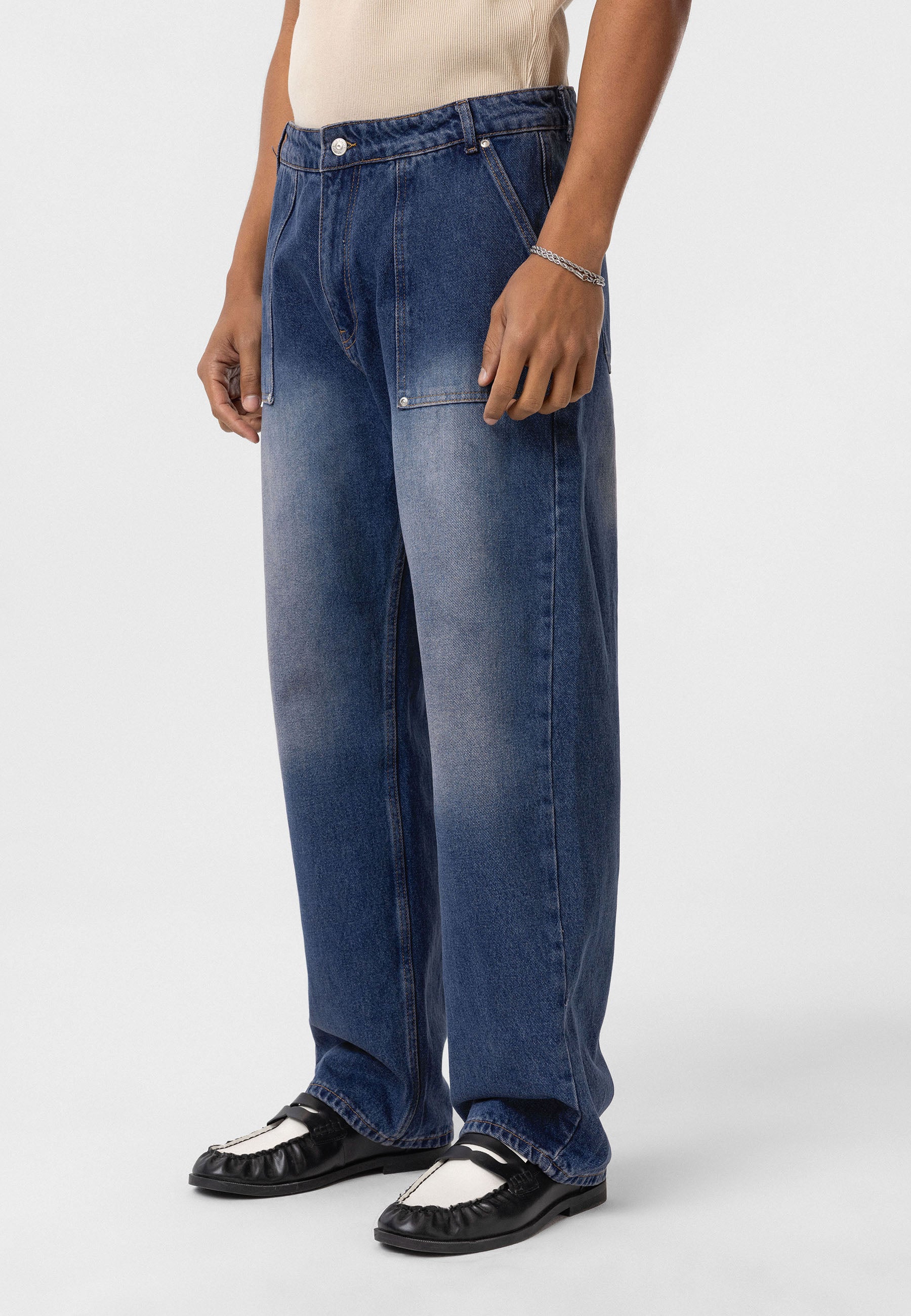 Pocket-Detail Baggy Jeans – Pants