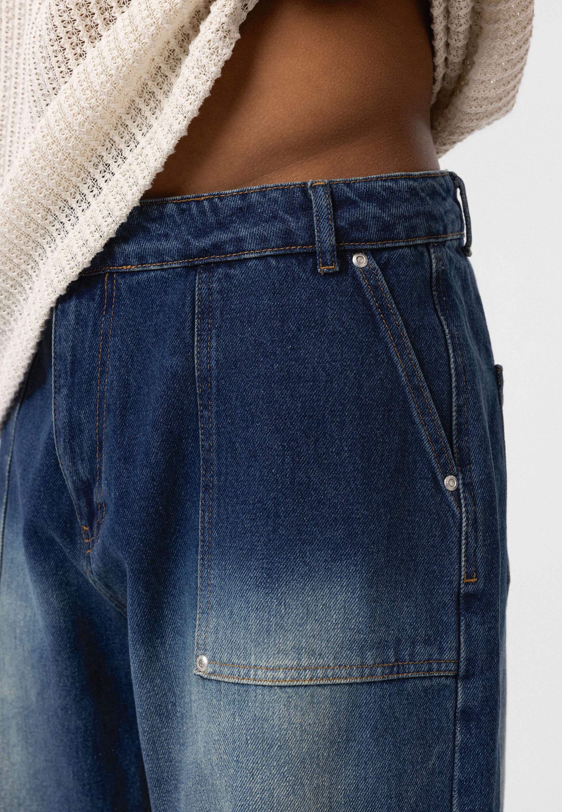 Pocket-Detail Baggy Jeans – Pants