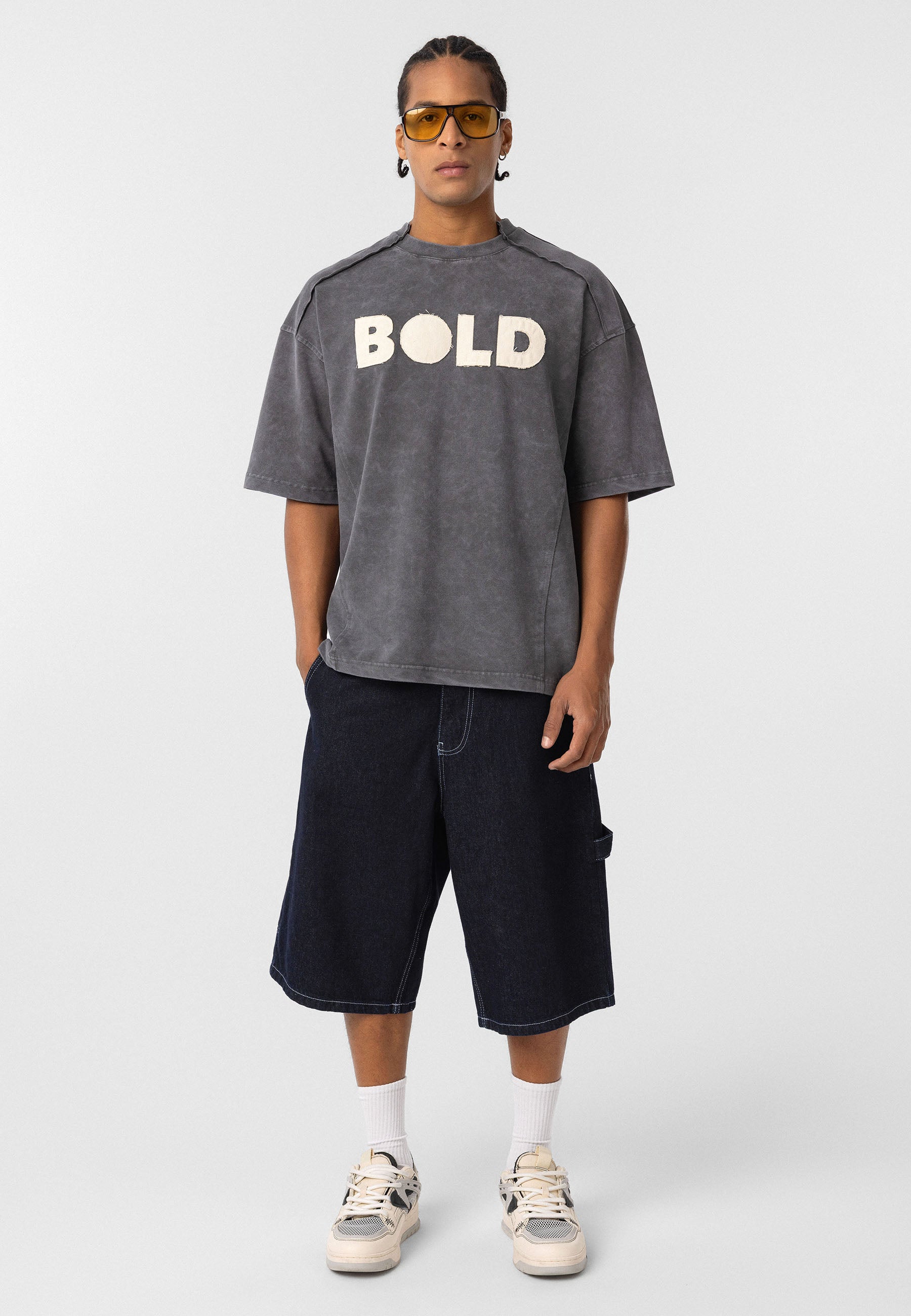 Oversized Washed Print T-shirts – Bold Front Graphic with Soft-Lived Texture