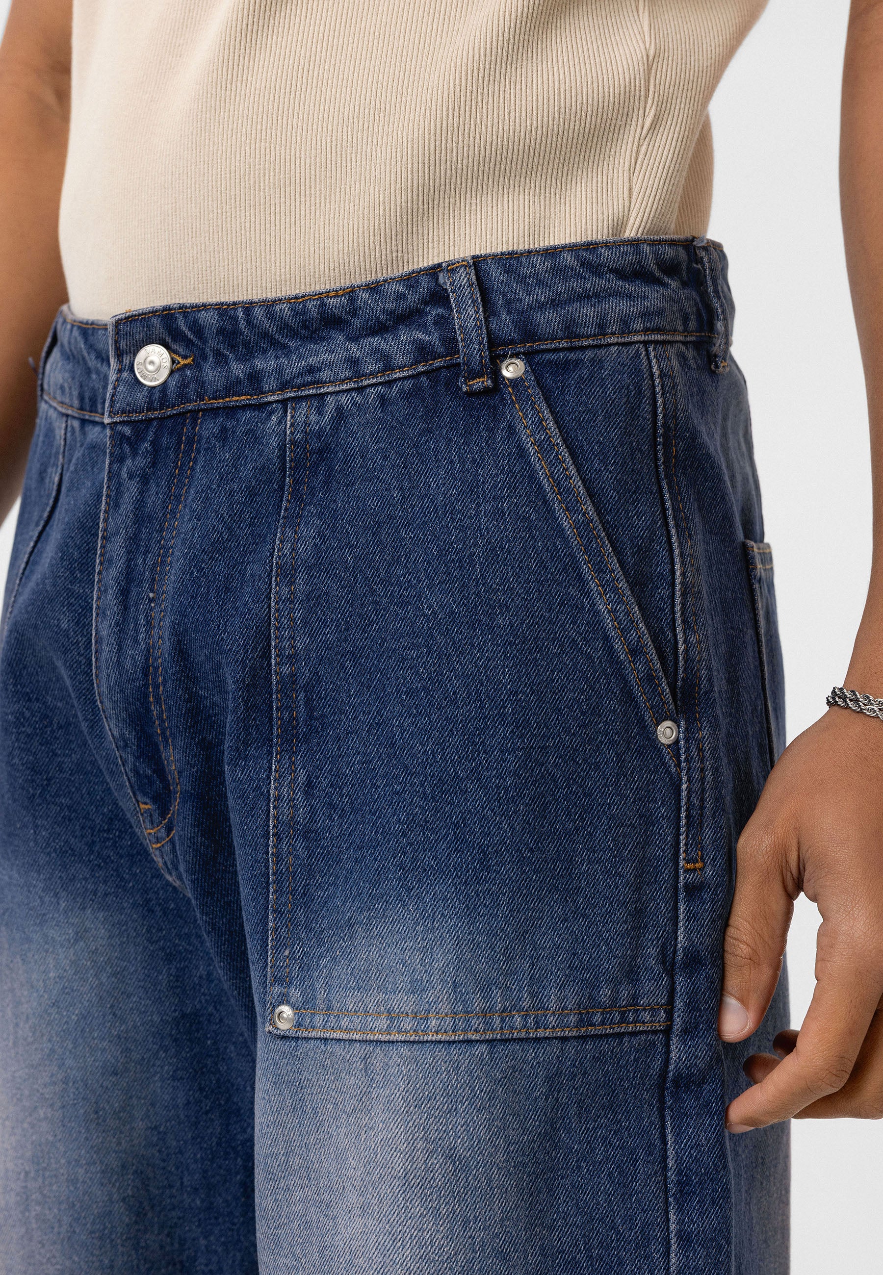 Pocket-Detail Baggy Jeans – Pants