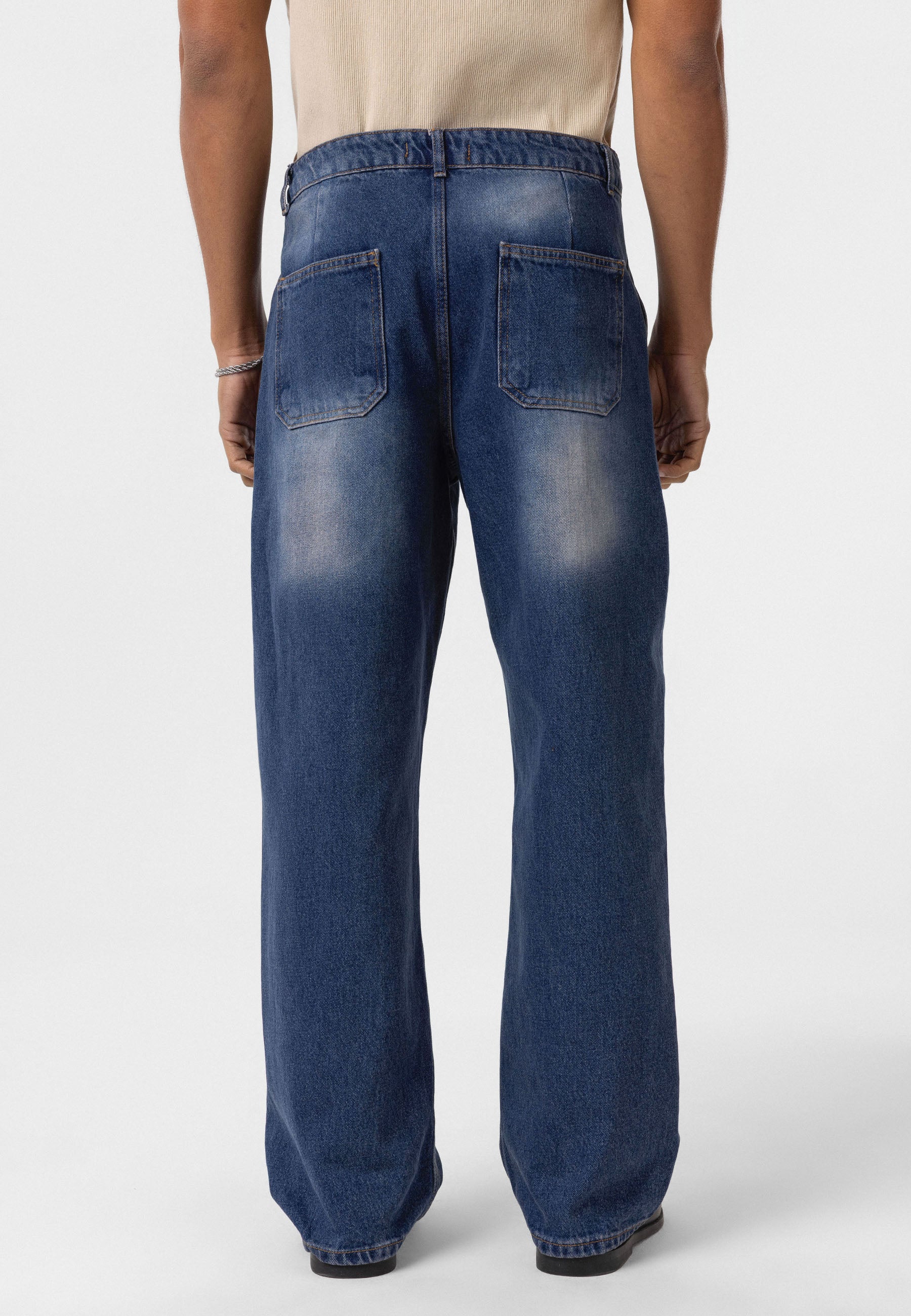 Pocket-Detail Baggy Jeans – Pants
