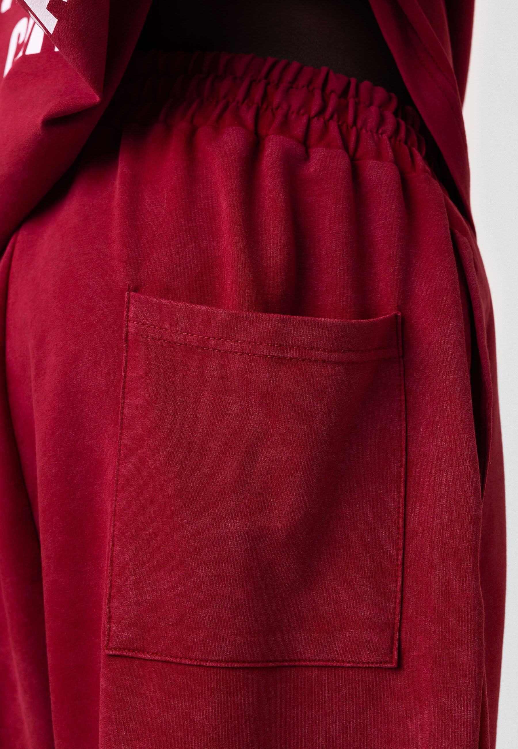 Oversized Washed Track Pants – Street-Ready Comfort with Soft Texture