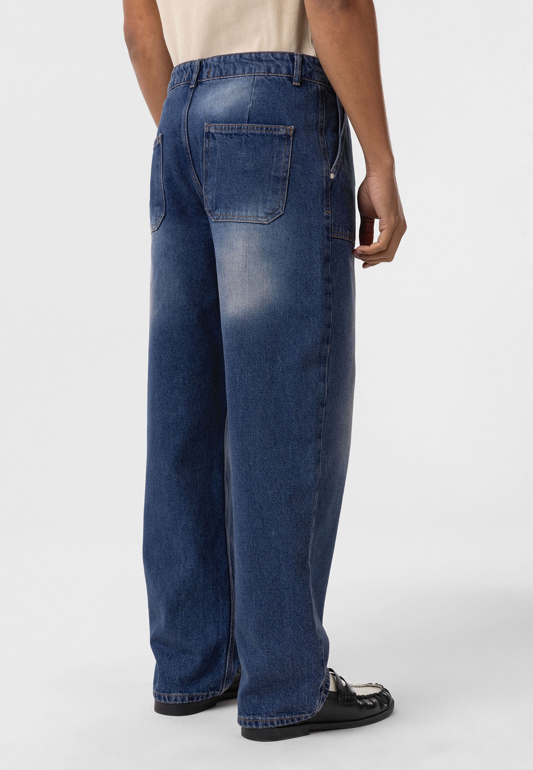 Pocket-Detail Baggy Jeans – Pants