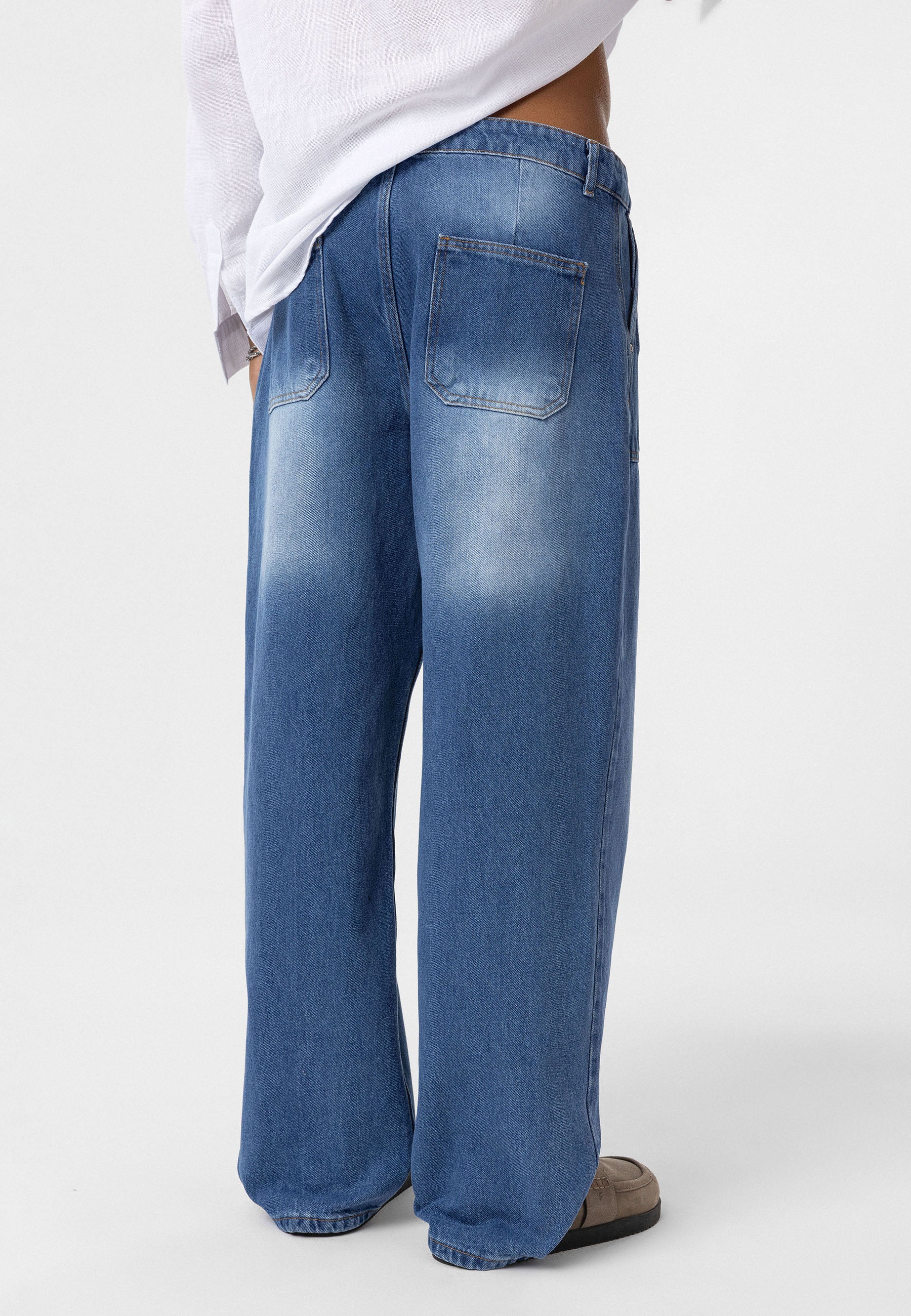 Pocket-Detail Baggy Jeans – Pants