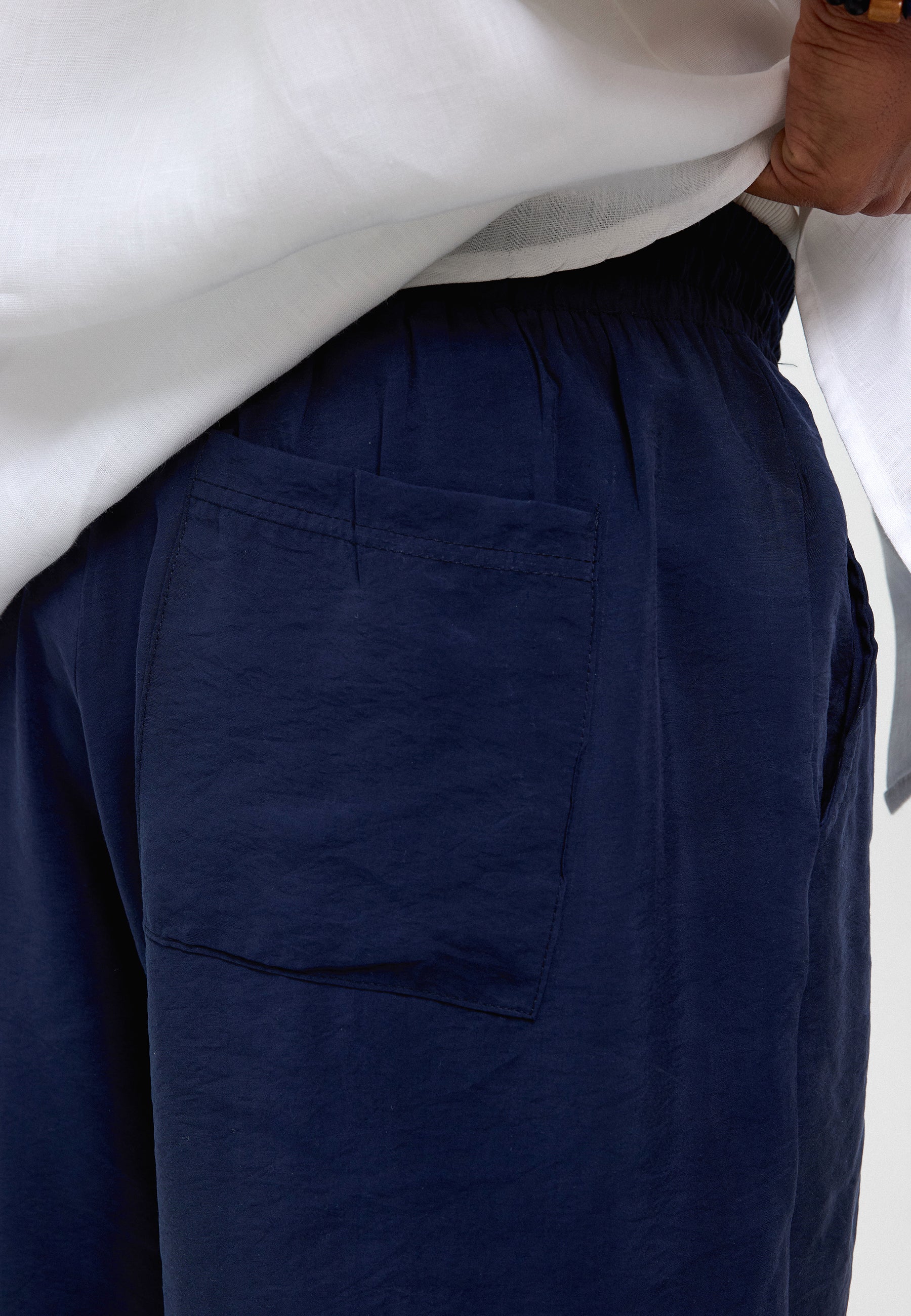 Baggy Fit Modal Trousers – Relaxed Wide-Leg Comfort