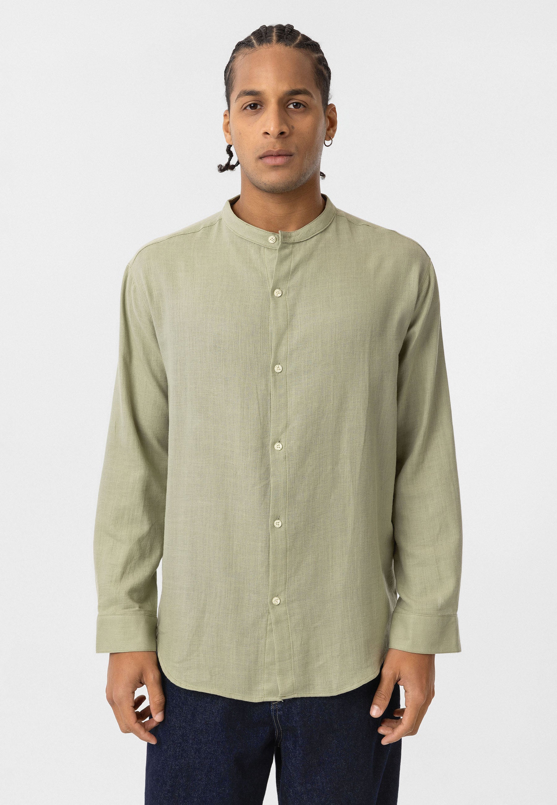 White Button-Up Shirt – Regular Fit, Classic Everyday Style