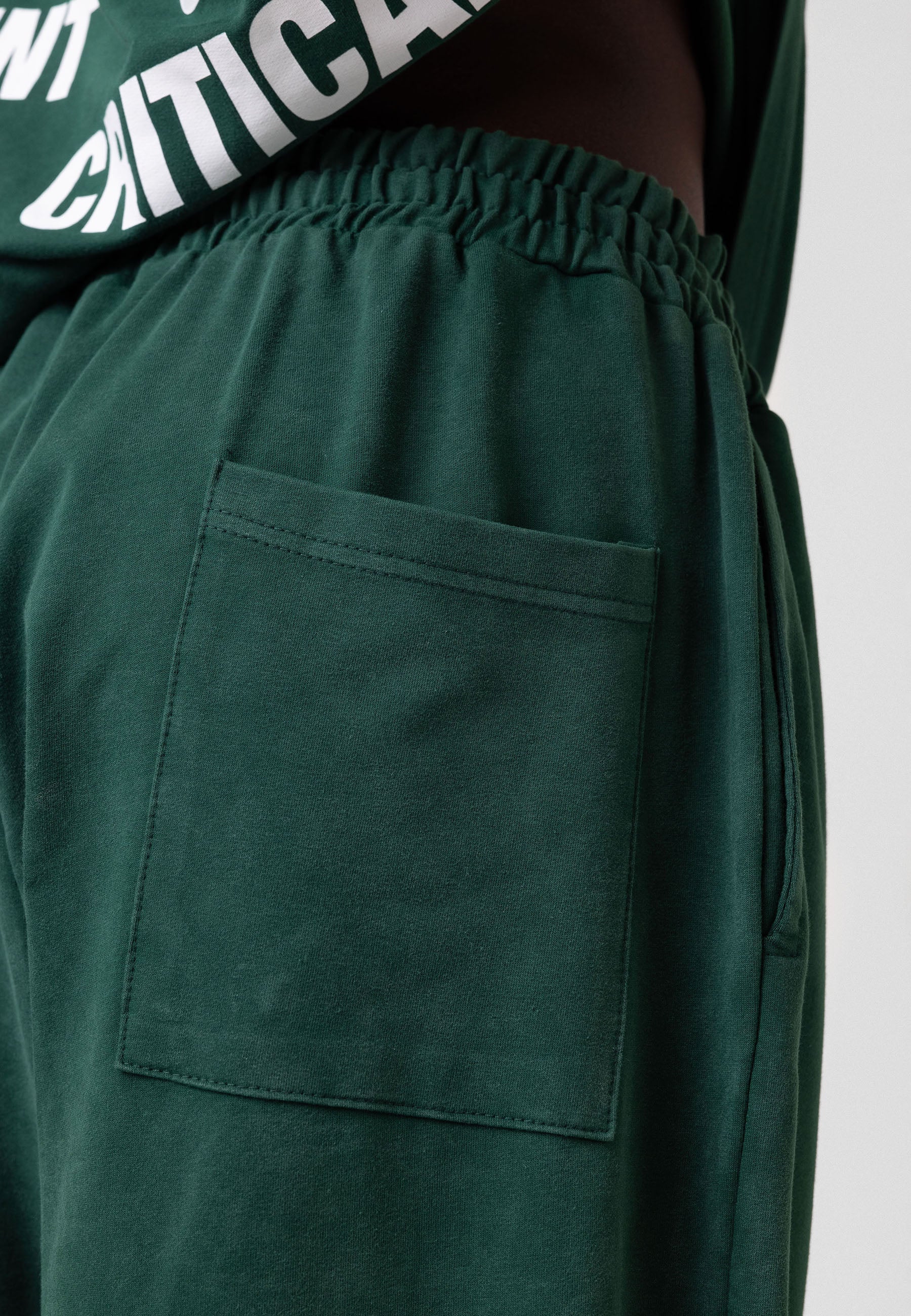 Oversized Washed Track Pants – Street-Ready Comfort with Soft Texture