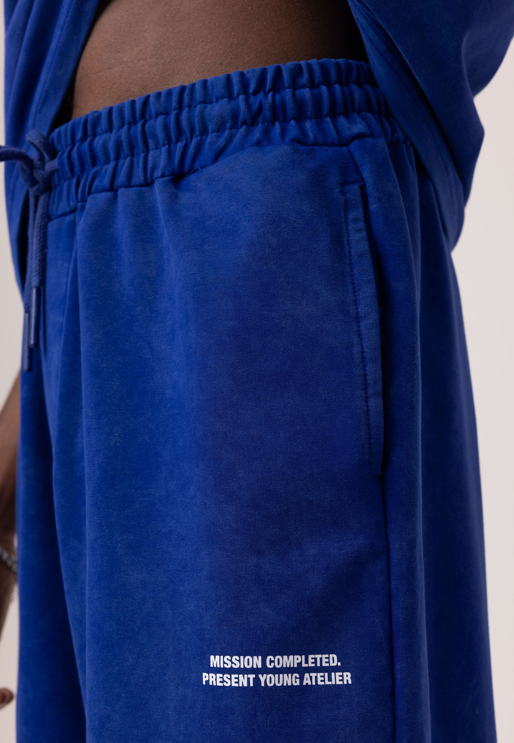 Oversized Washed Track Pants – Street-Ready Comfort with Soft Texture
