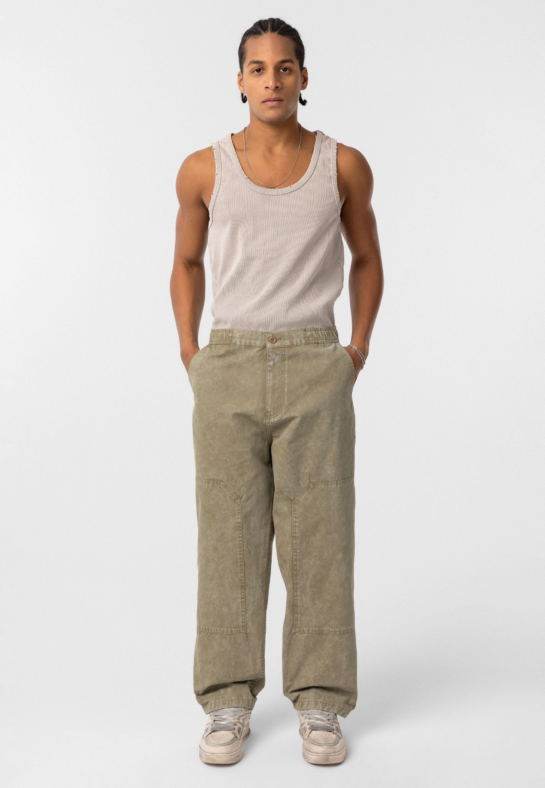 Oversized Washed Woven Pants – Relaxed Volume with Garment-Washed Texture