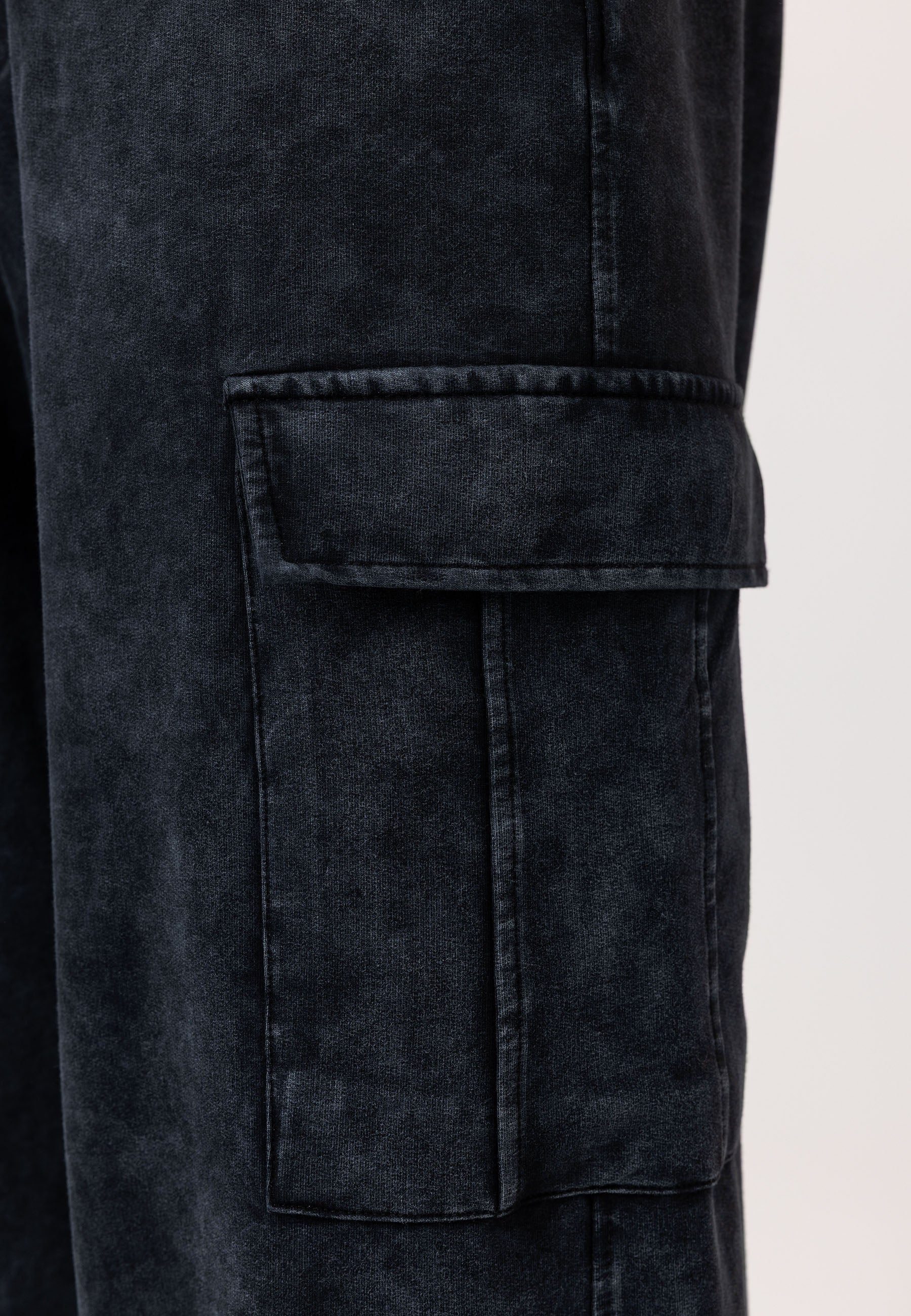 Oversized Graphic Pants – Bold Visuals with Vintage-Washed Appeal