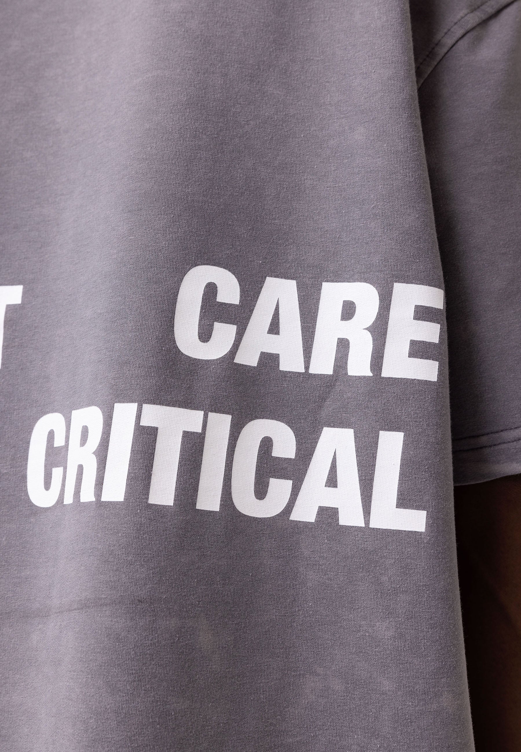 Oversized Washed Track Pants – Street-Ready Comfort with Soft Texture