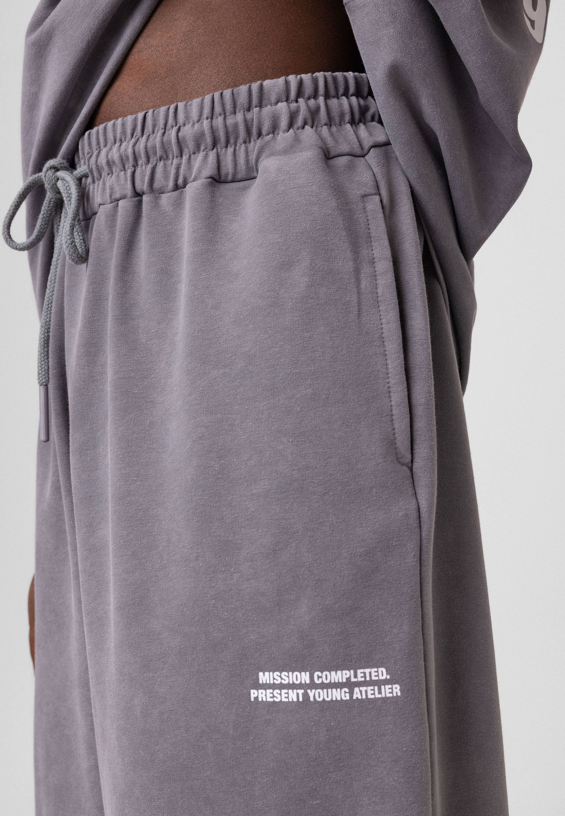 Oversized Washed Track Pants – Street-Ready Comfort with Soft Texture