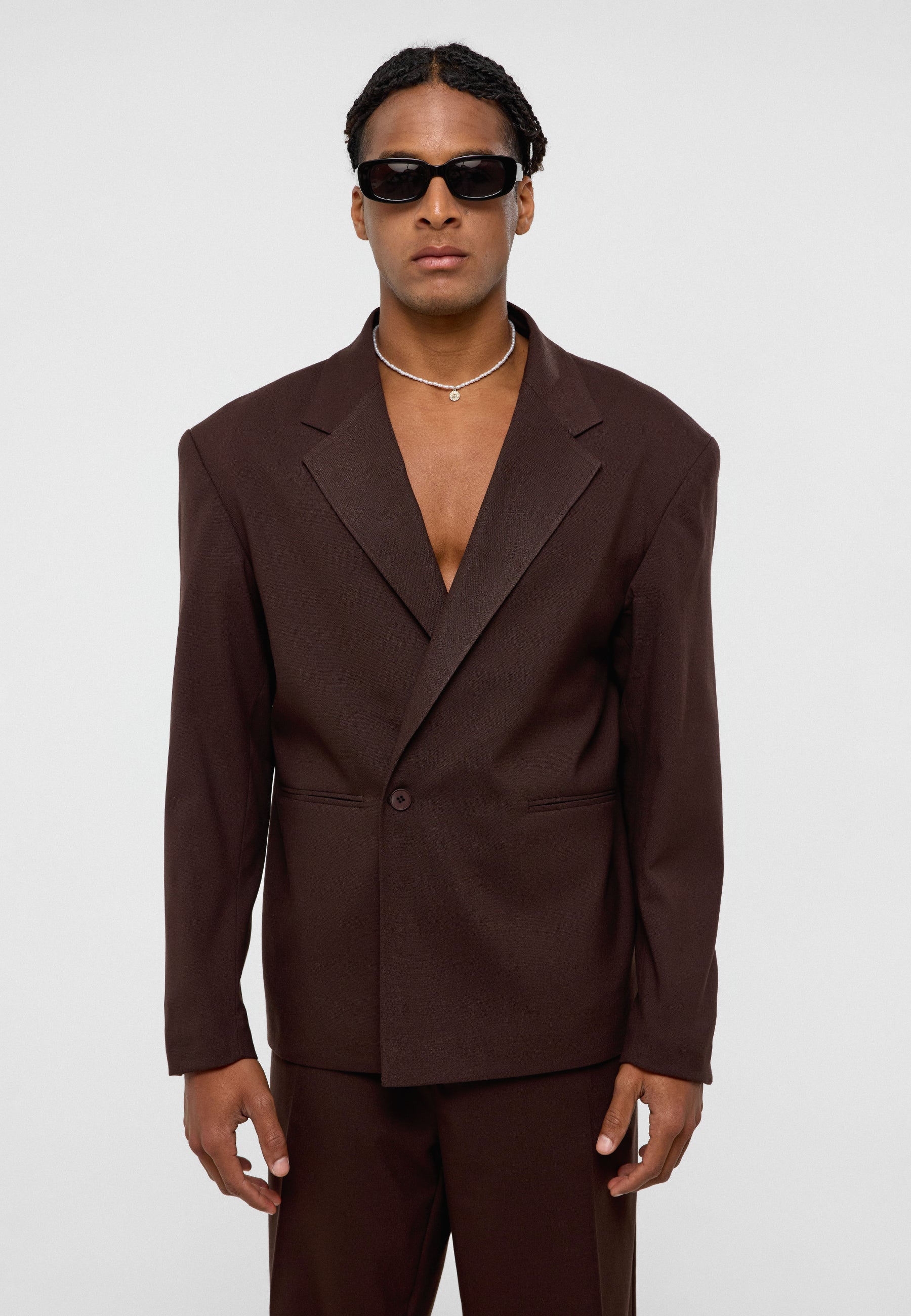 Oversized Single‑Button Suit Trousers – Relaxed Volume, Refined Linen Blend