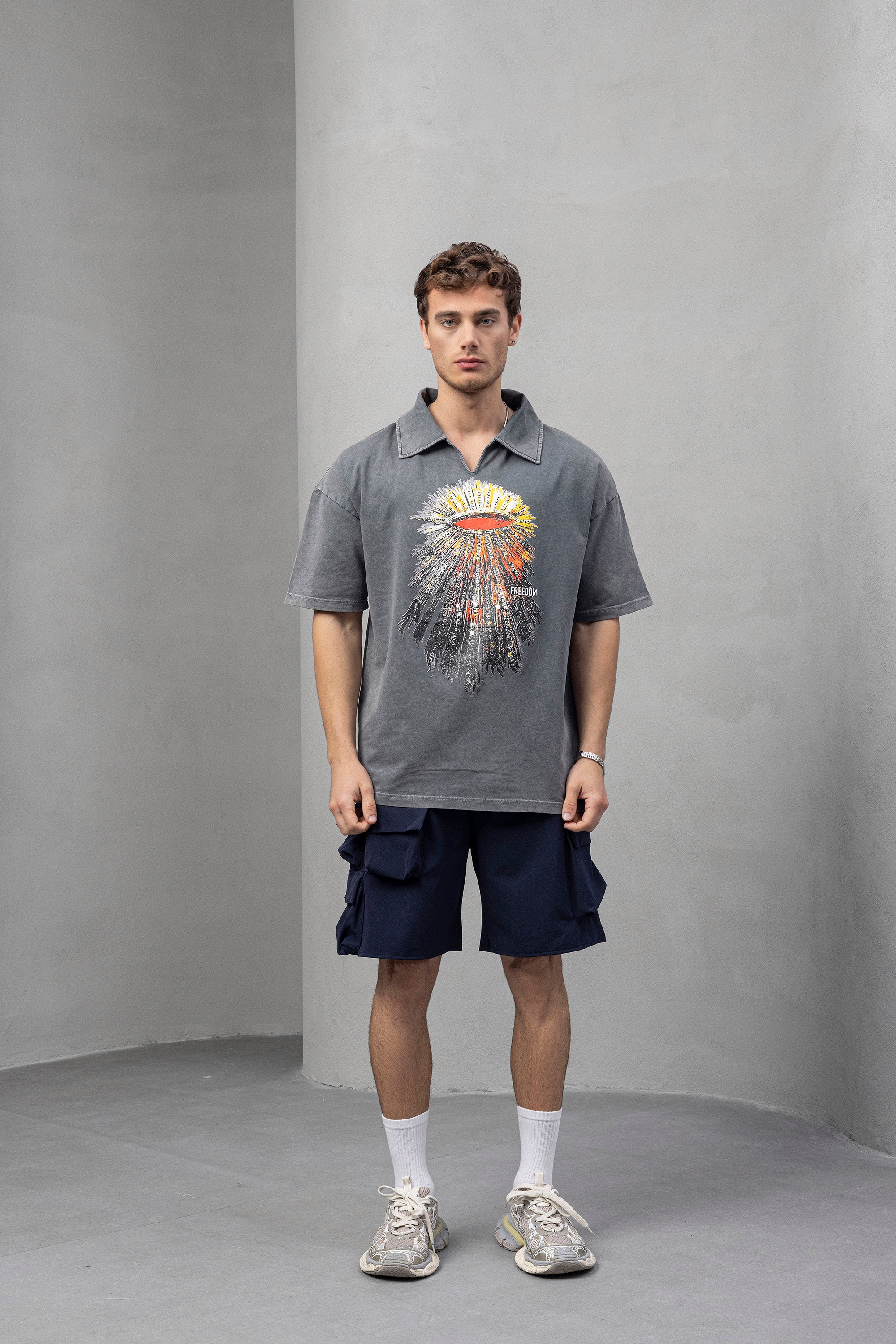 Black Oversized Polo T‑Shirt – Relaxed Smart-Casual Style