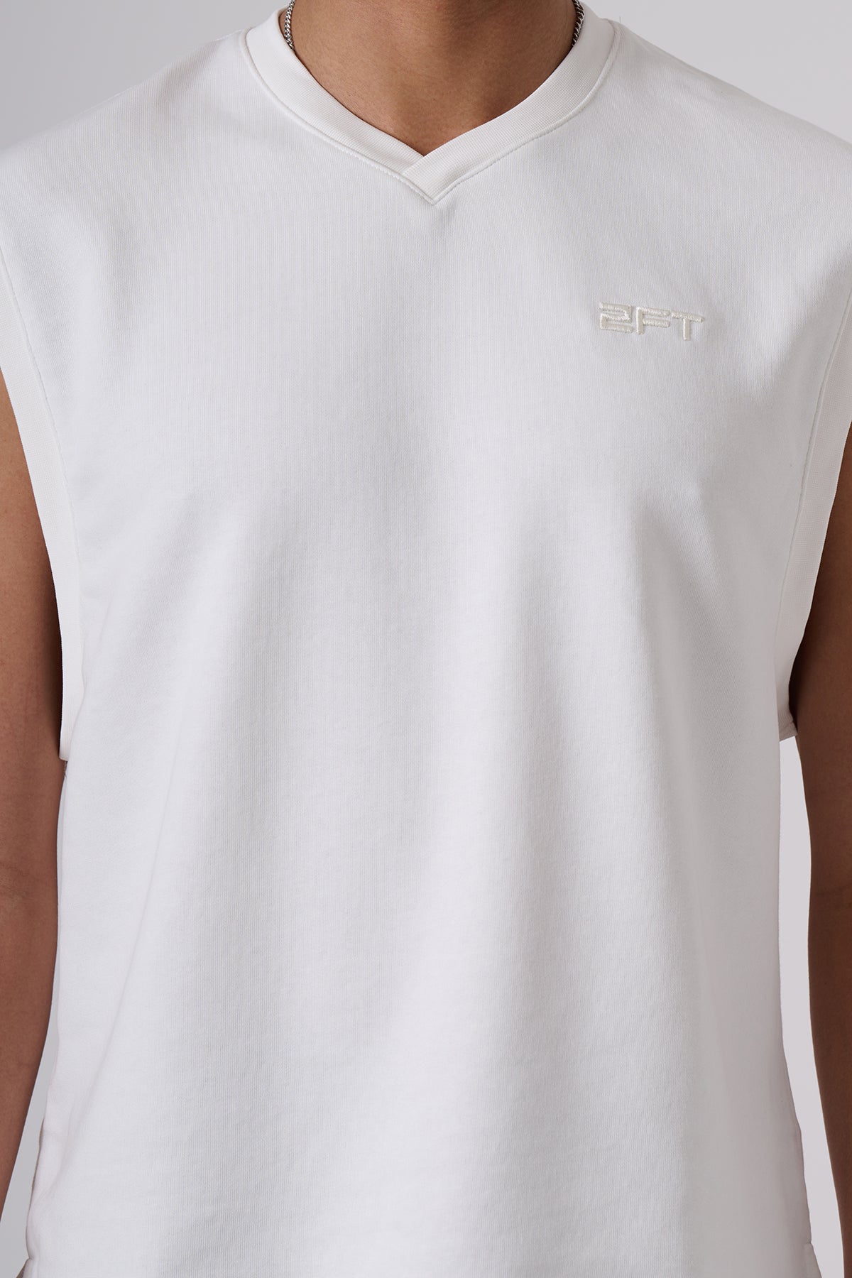 Under Armour UA Icon Heavyweight Cotton Tank – Essential Performance Wear