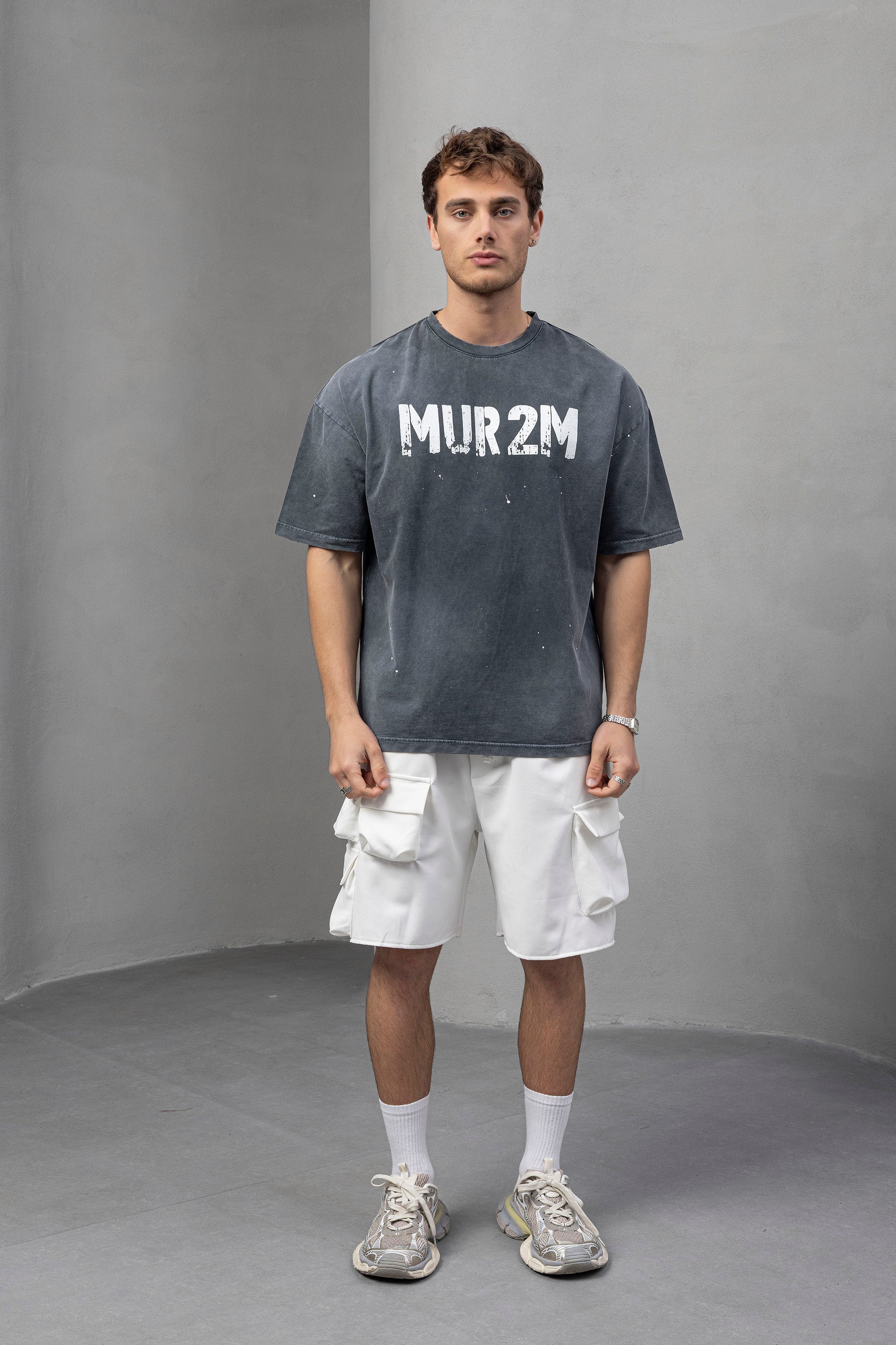 Light Heather Grey Oversized T‑Shirt – Bold Streetwear Edition