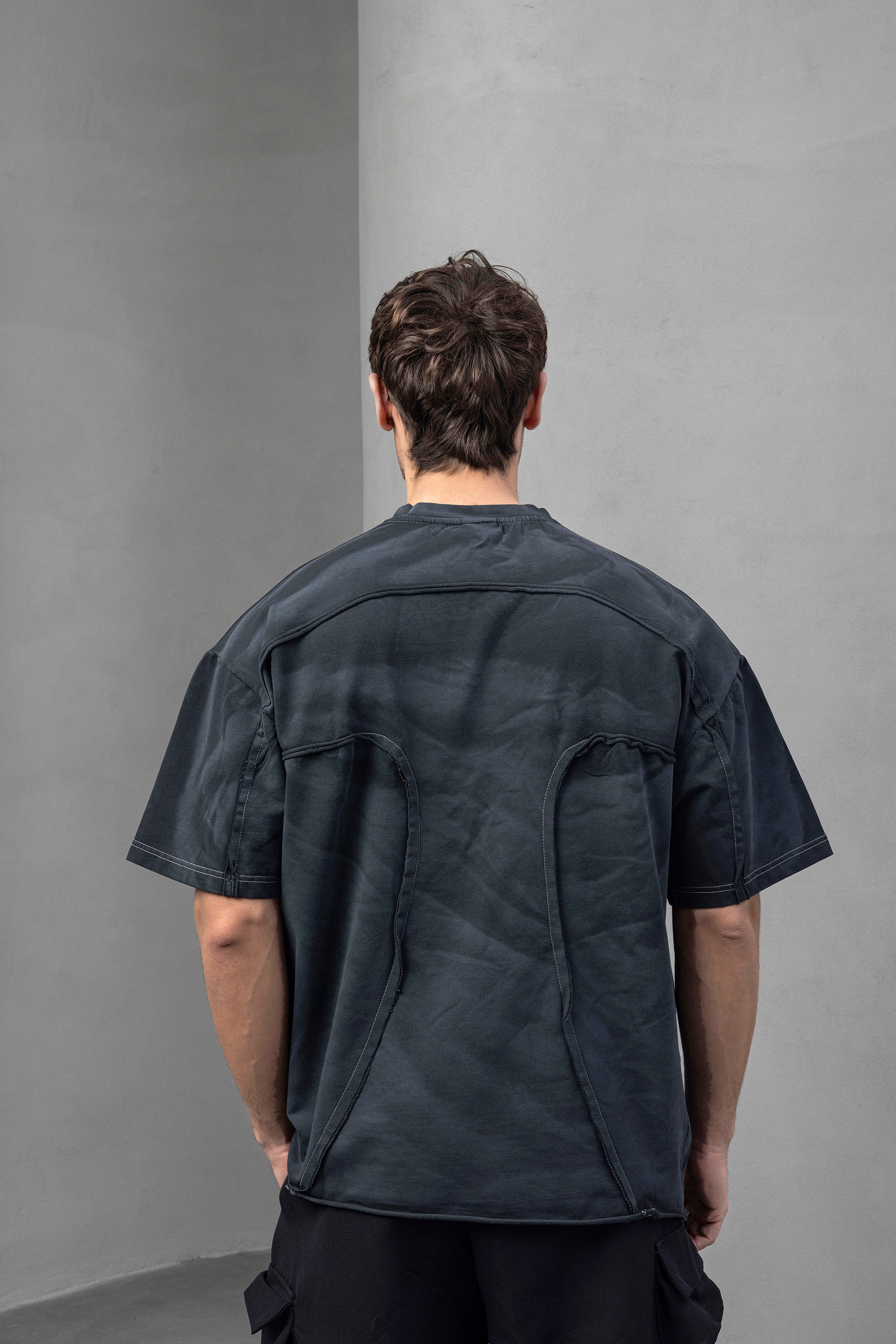 Charcoal Oversized Varsity Raglan T-Shirt – Relaxed Street Vibe