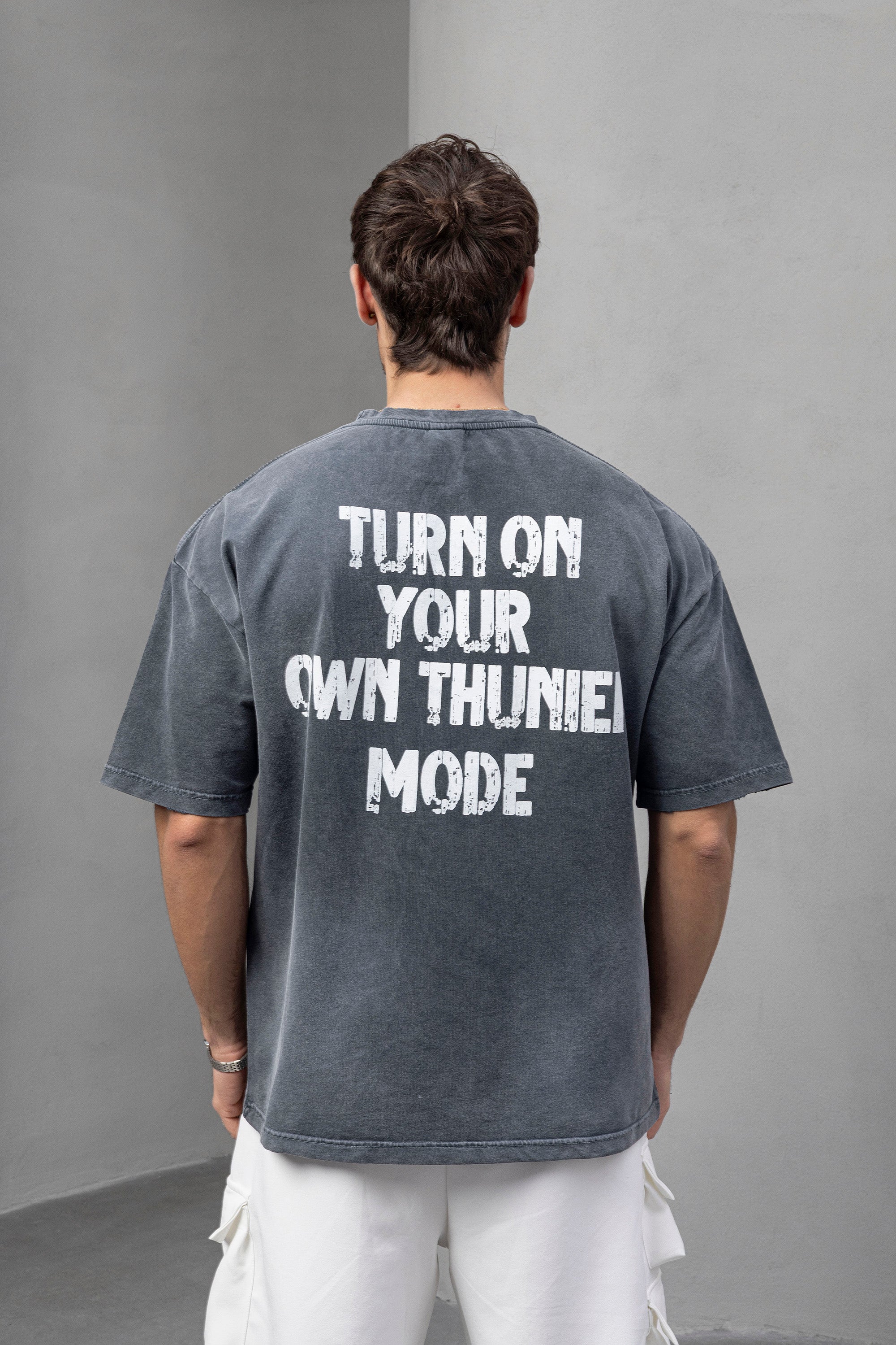 Light Heather Grey Oversized T‑Shirt – Bold Streetwear Edition