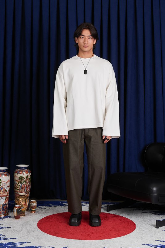 Men’s Oversized Minimal Sweatshirt | Korean Streetwear Casual Pullover