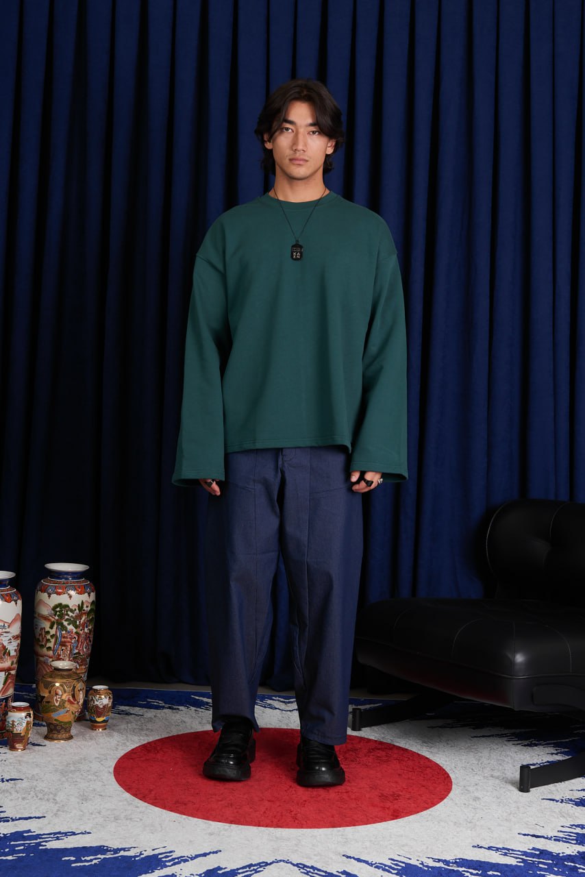 Men’s Oversized Minimal Sweatshirt | Korean Streetwear Casual Pullover
