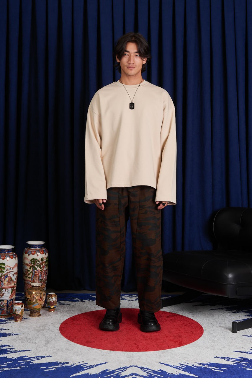 Men’s Oversized Minimal Sweatshirt | Korean Streetwear Casual Pullover