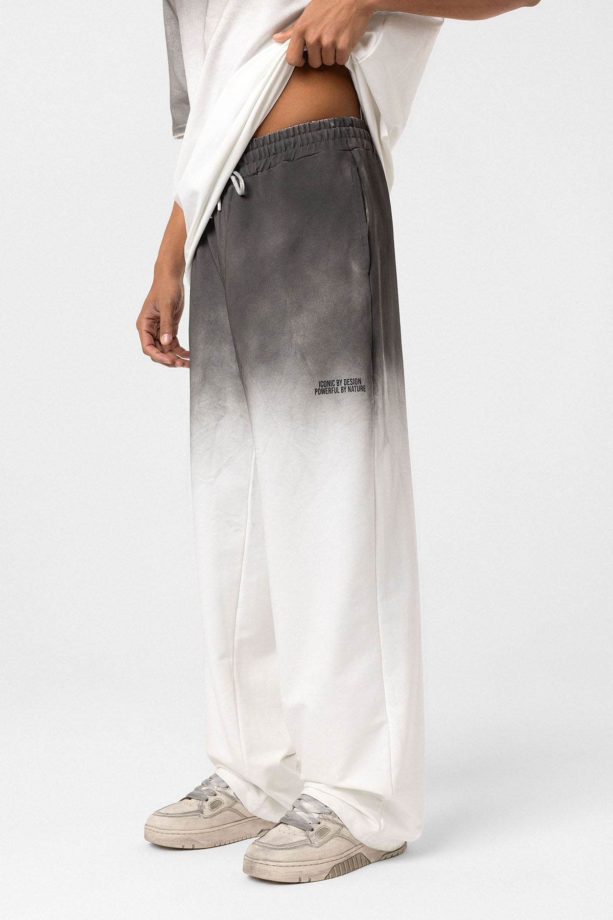 Washed Oversized Jogger Pant – Casual Volume with Vintage Texture