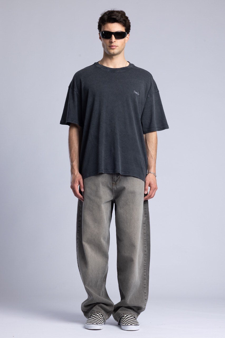 Men's Oversized T-Shirt & Wide Leg Jeans Outfit