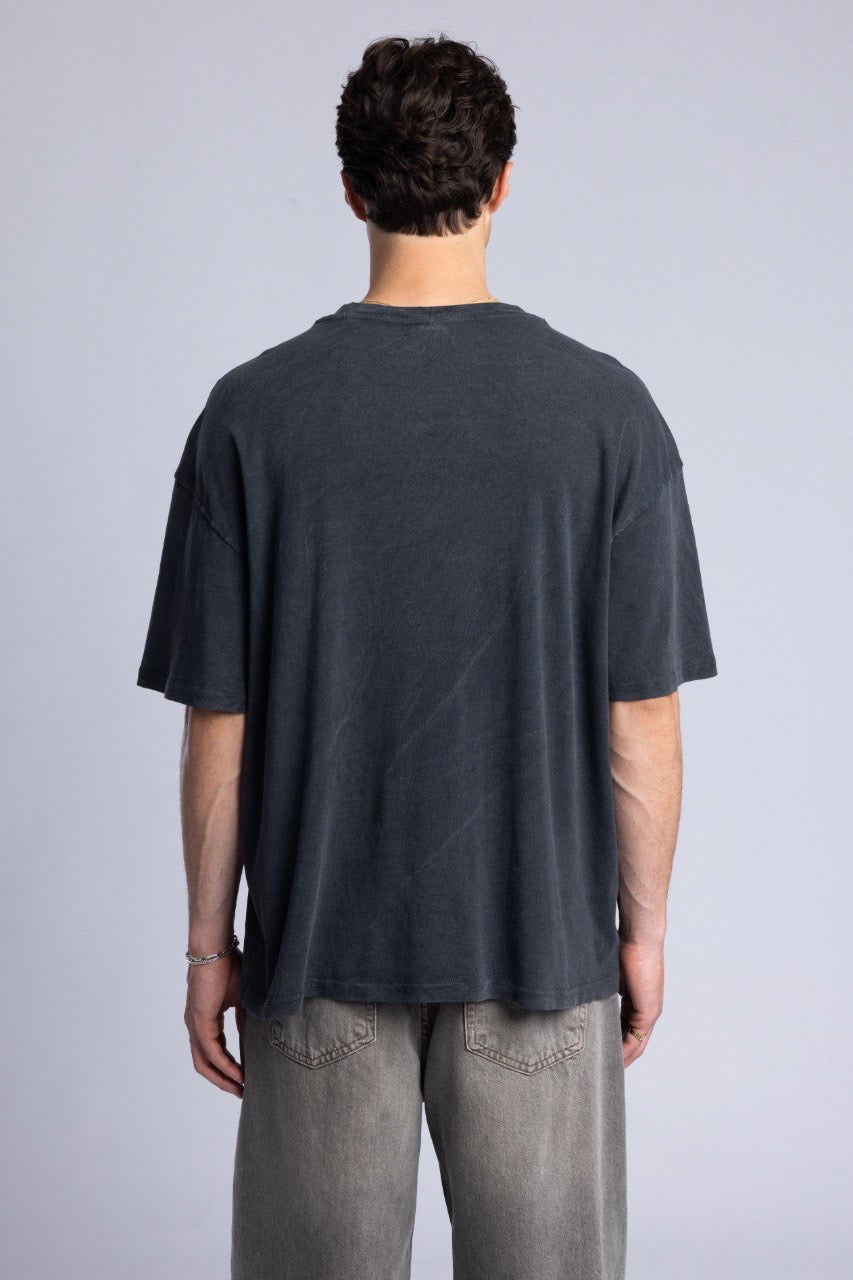 Men's Oversized T-Shirt & Wide Leg Jeans Outfit