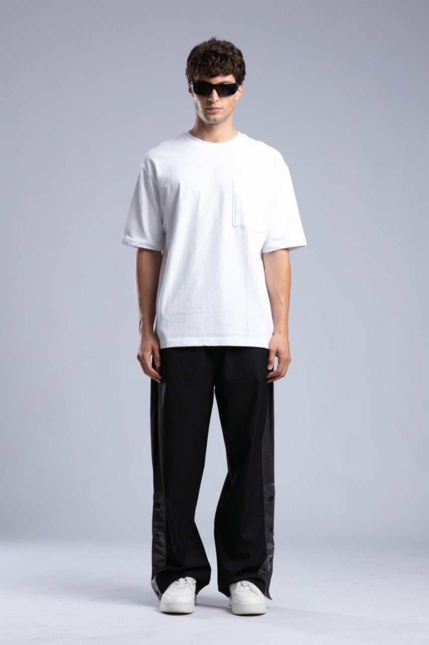 Minimalist White Oversized T-Shirt for Men – Streetwear Style