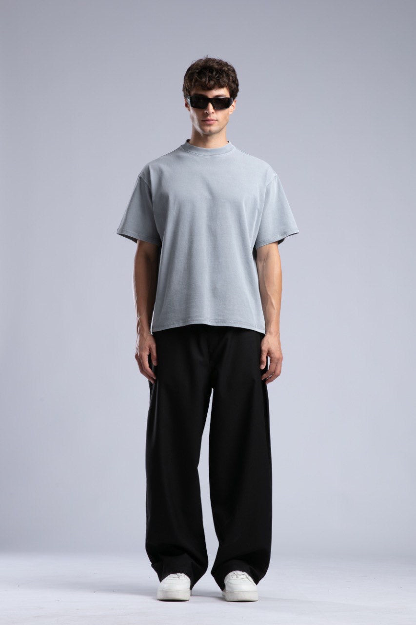 Light Grey Oversized T-Shirt for Men – Minimal Streetwear