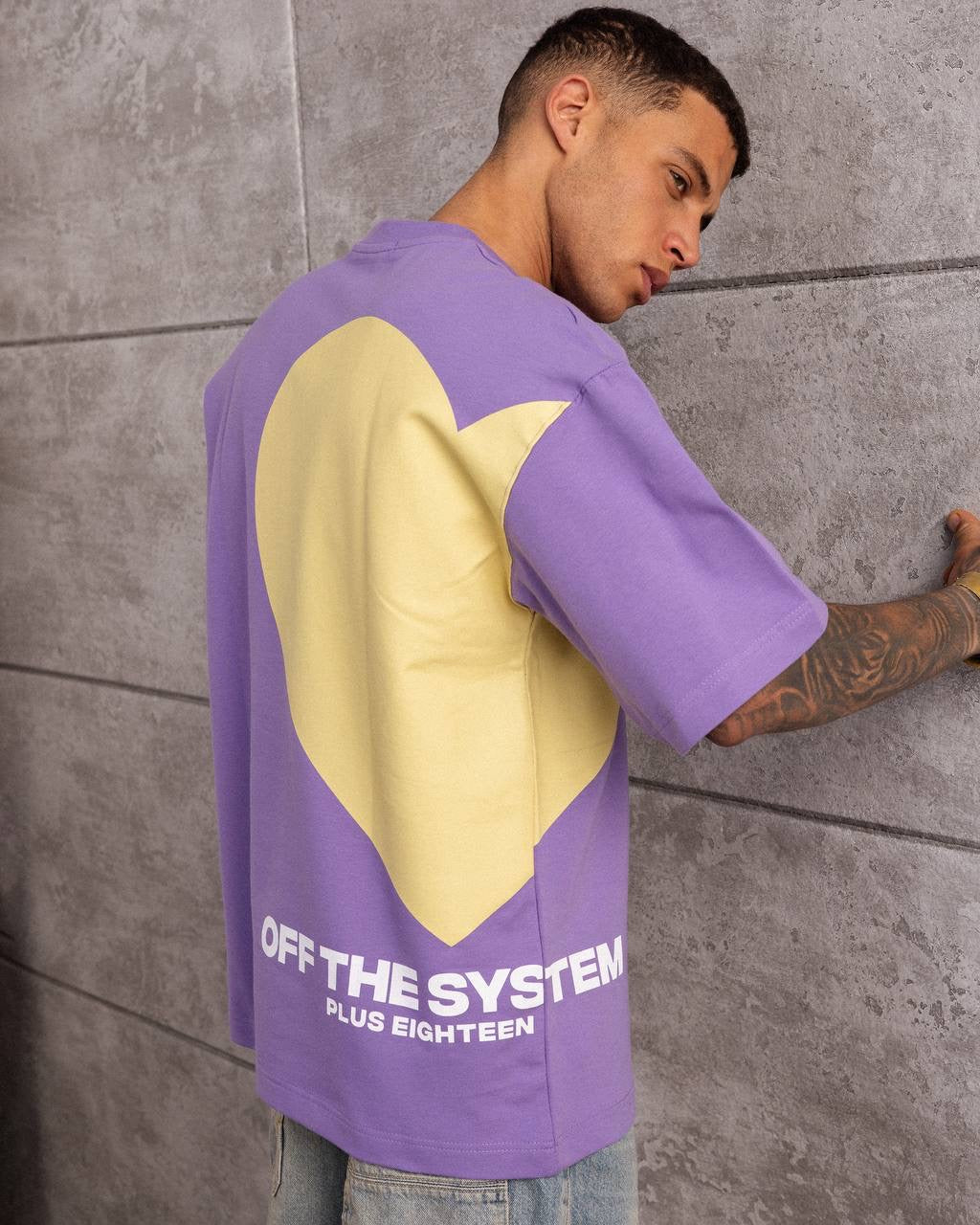 Heart Graphic Oversized T-Shirt – Streetwear Statement Tee