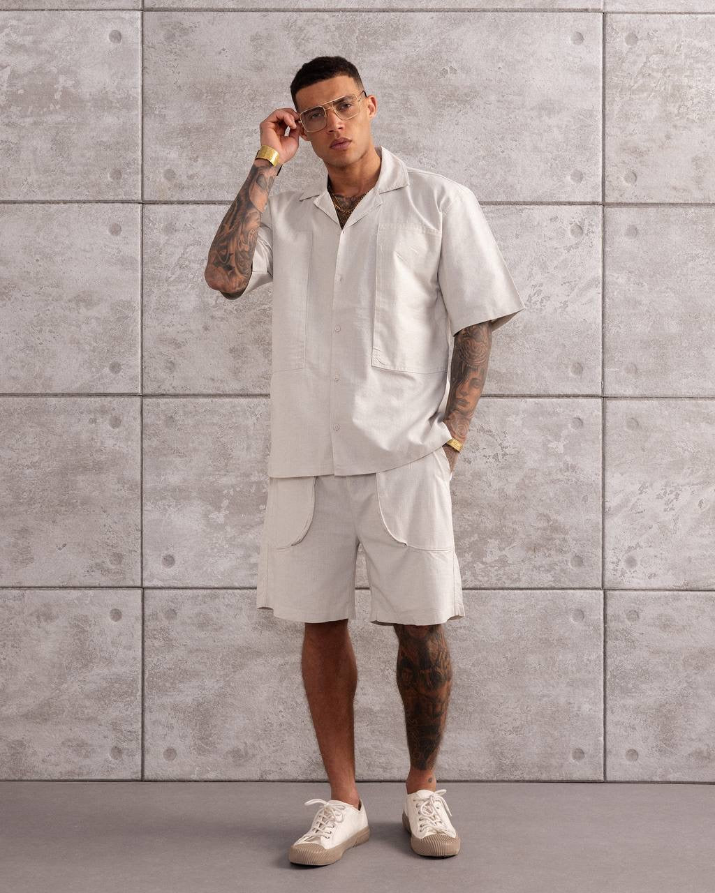 Relaxed Fit – Men’s Minimalist Shirts