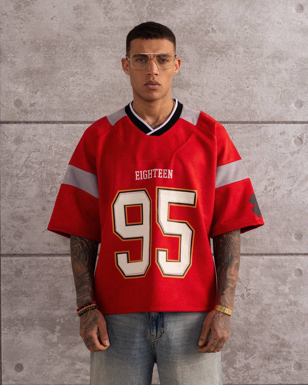 Vintage 95 Patch Football Jersey – Retro Oversized Streetwear T-Shirt