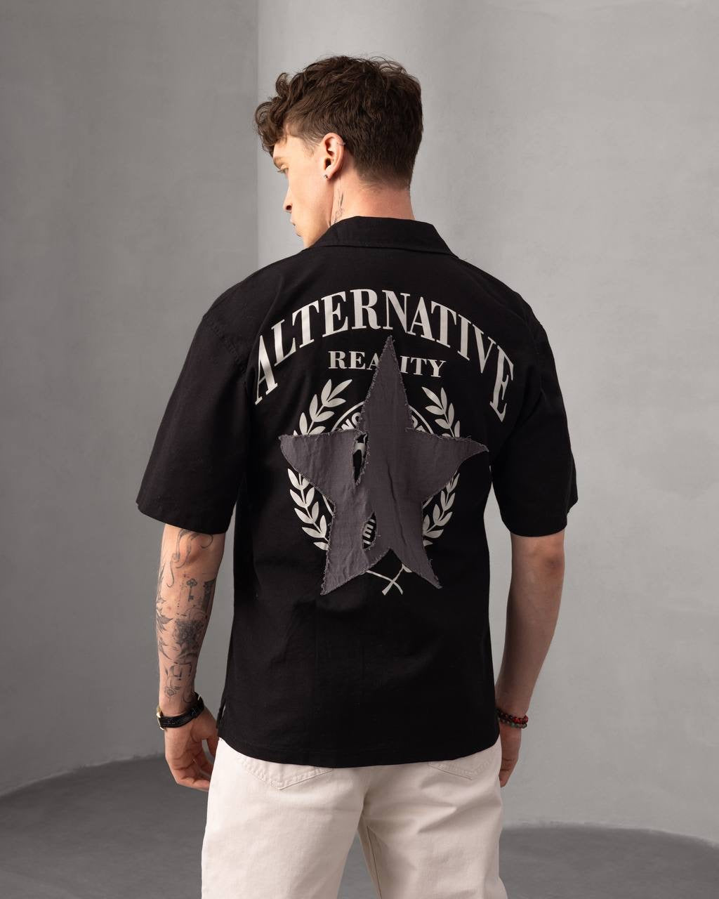 Alternative Reality – Men's Star Patch Casual T-Shirt