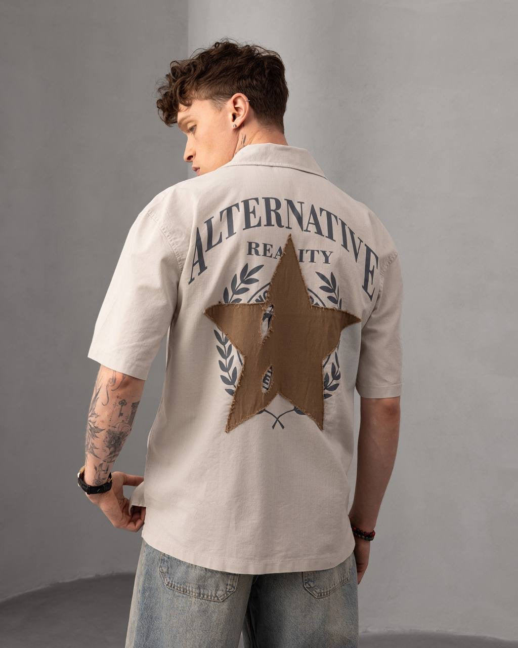 Alternative Reality – Men's Star Patch Casual T-Shirt