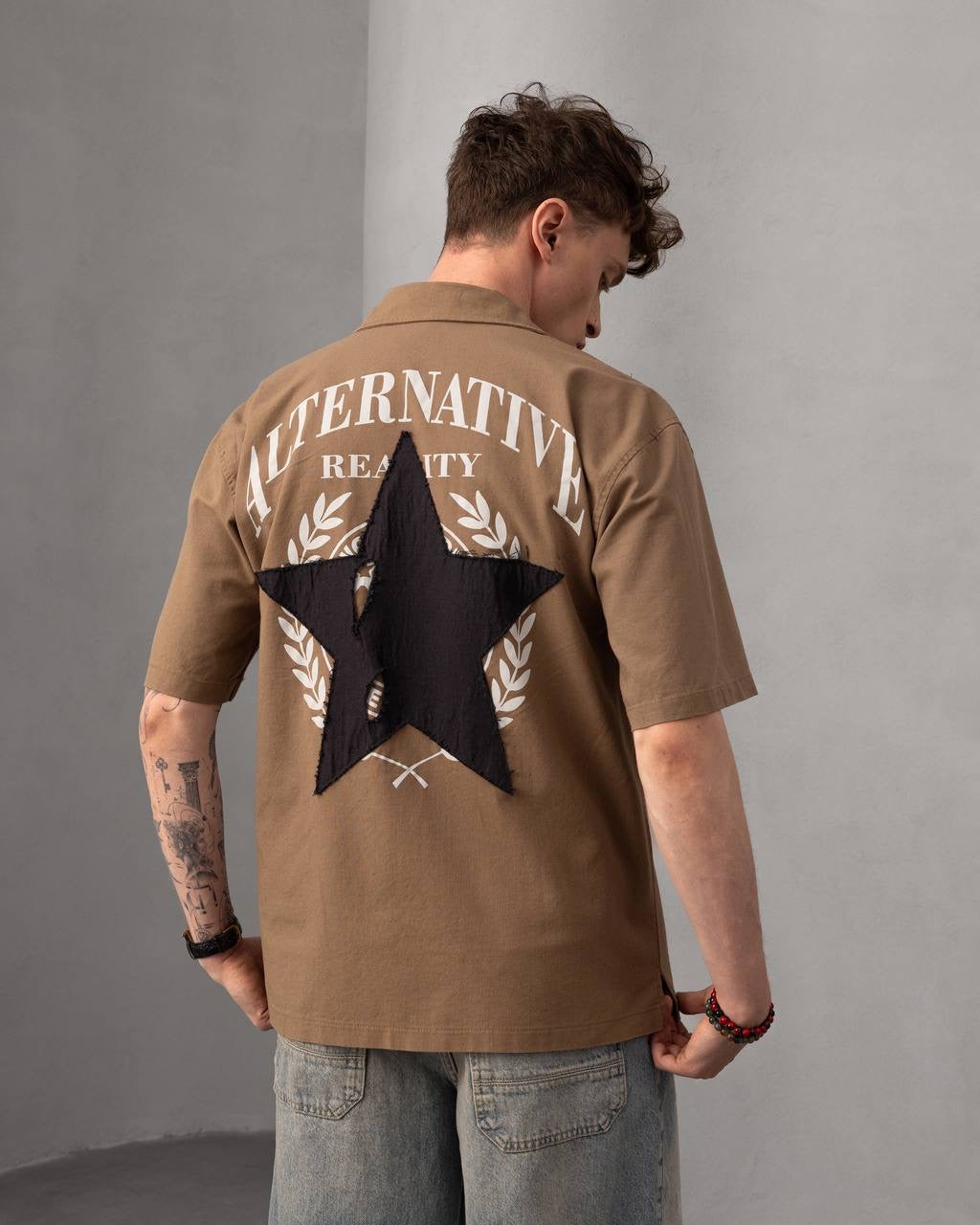 Alternative Reality – Men's Star Patch Casual T-Shirt