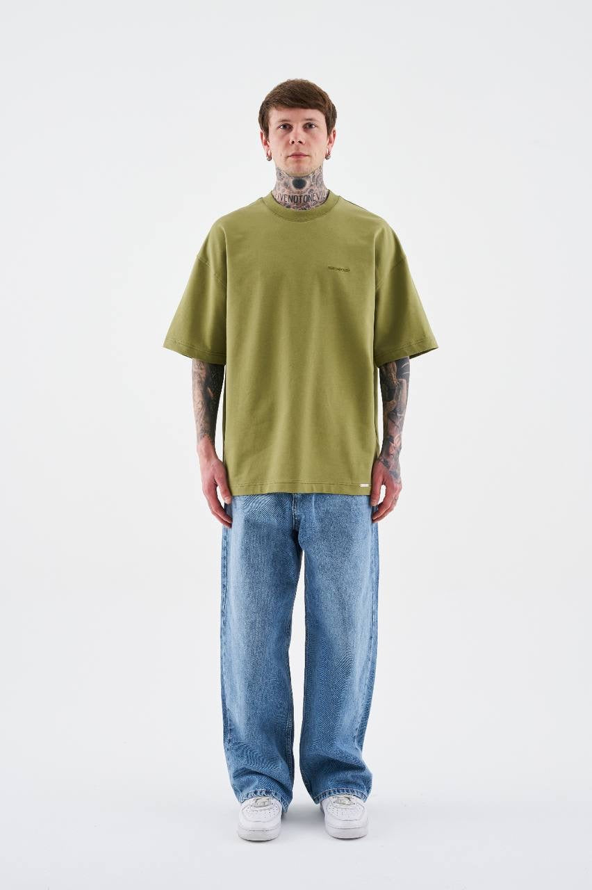 Men's Arrow Graphic Short Sleeve T-Shirt in Military Green