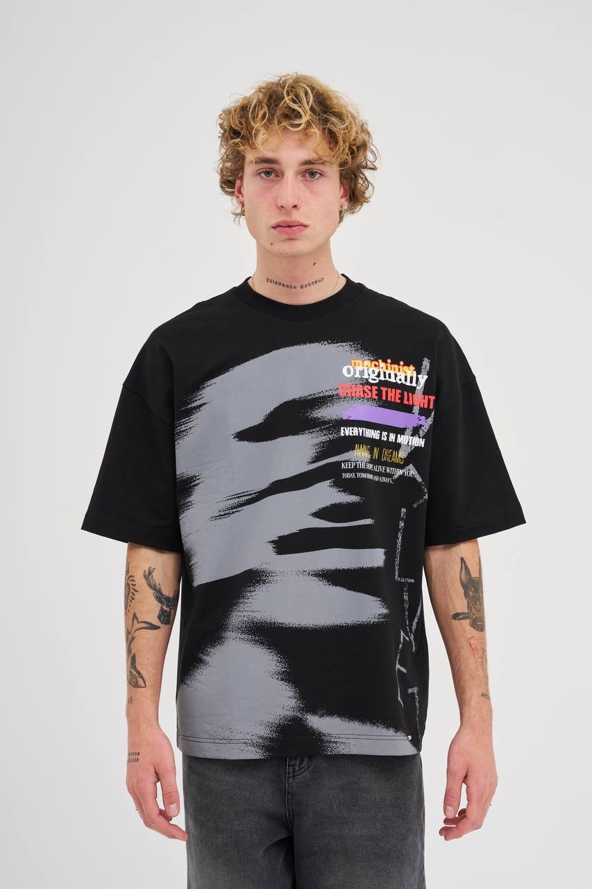 Men's Oversized Graphic T-Shirt in Soft Cotton