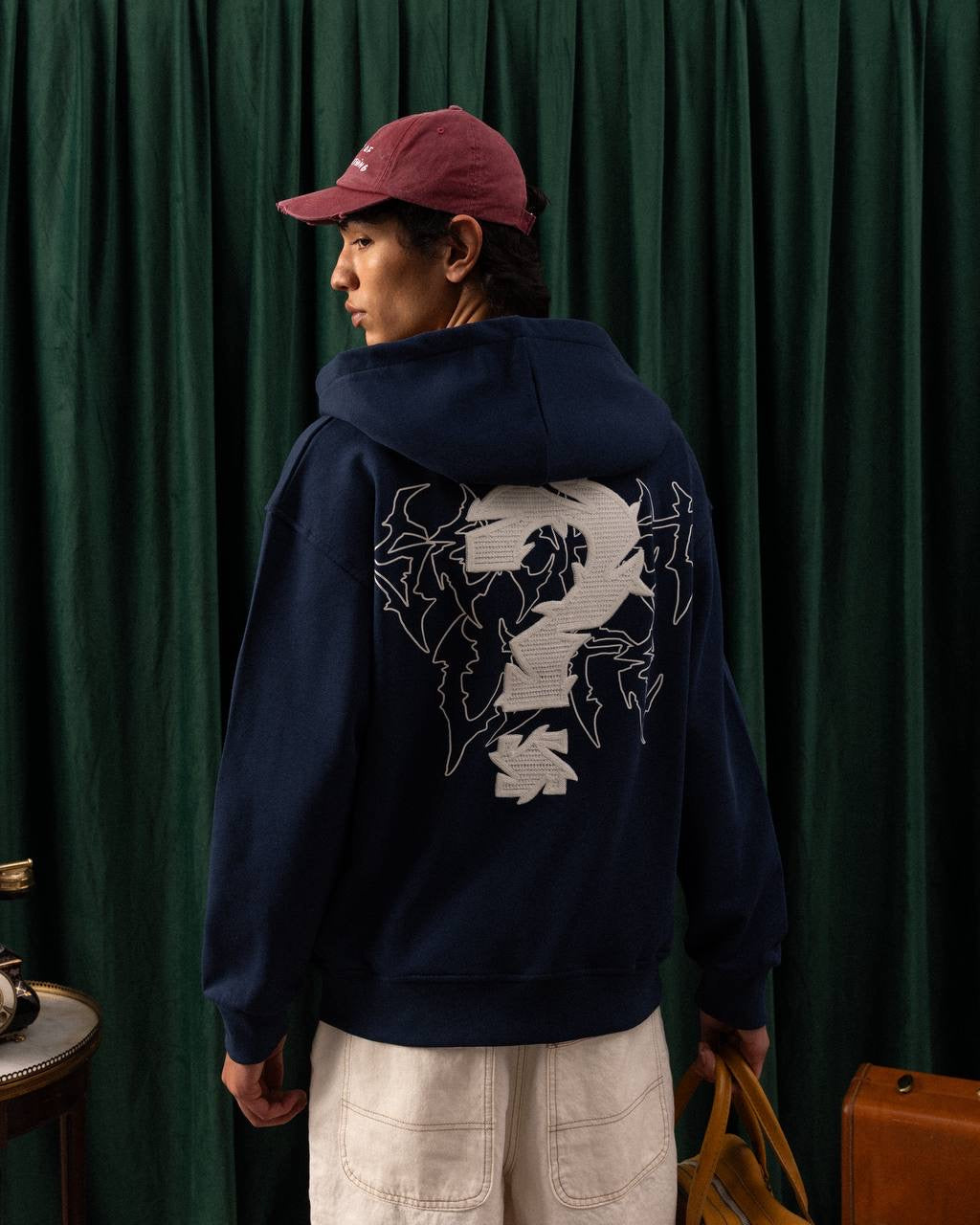 Men’s Navy Blue Zip-Up Hoodie with Graphic Print – Urban Streetwear Essential