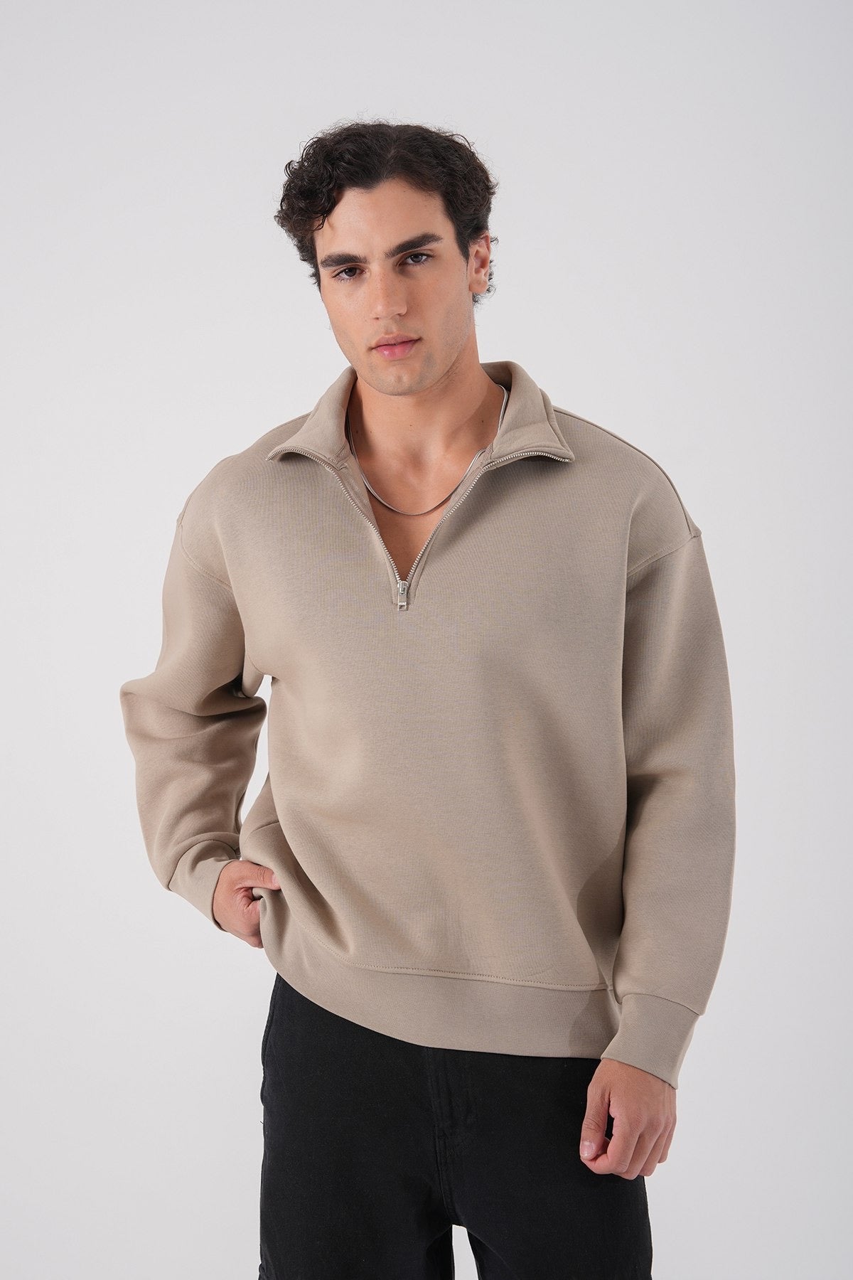 Beige Half-Zip Sweatshirt – Unisex Minimal Streetwear Pullover