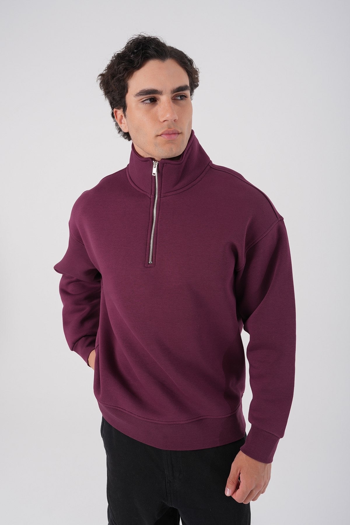 Maroon Half-Zip Sweatshirt – Unisex Streetwear Pullover